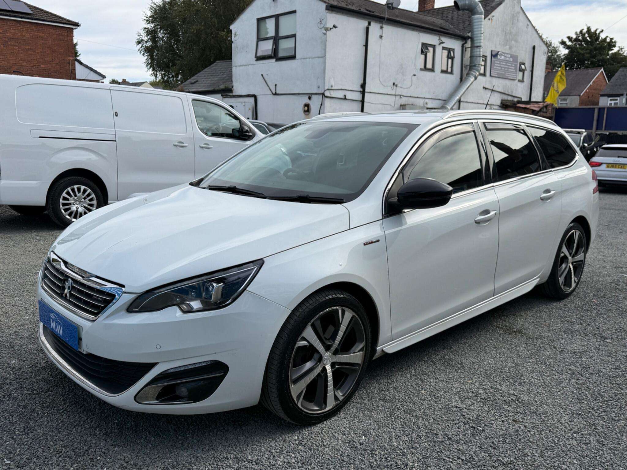 2015 PEUGEOT 308 SW 2015 PEUGEOT 308 SW