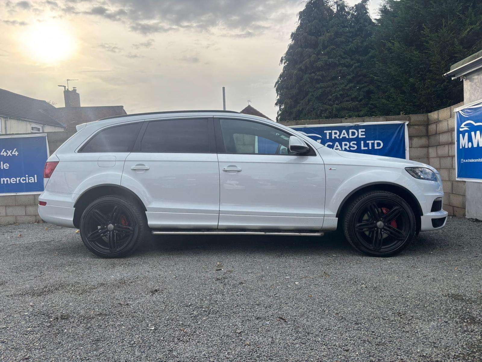 2013 AUDI Q7 2013 AUDI Q7