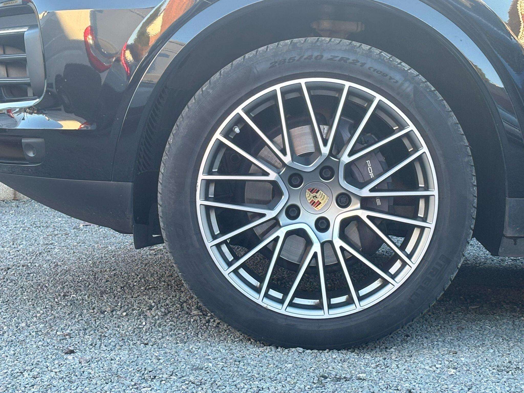 2022 PORSCHE CAYENNE 2022 PORSCHE CAYENNE