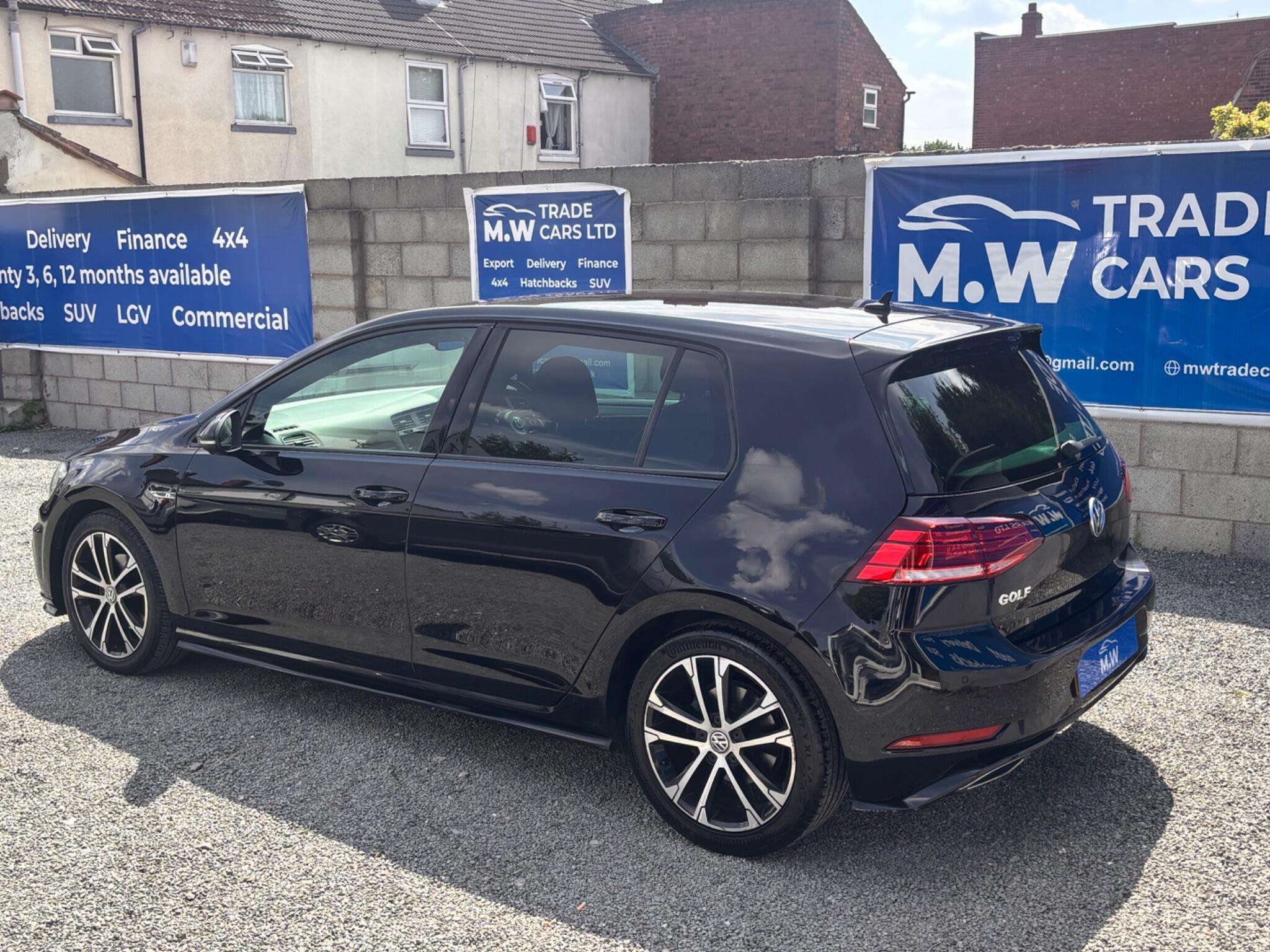 2018 VOLKSWAGEN GOLF 2018 VOLKSWAGEN GOLF