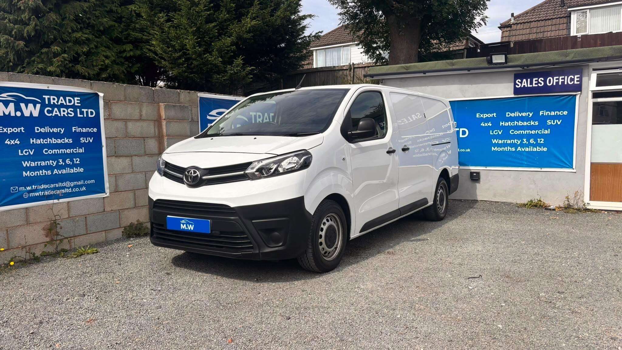 2022 TOYOTA PROACE 2022 TOYOTA PROACE