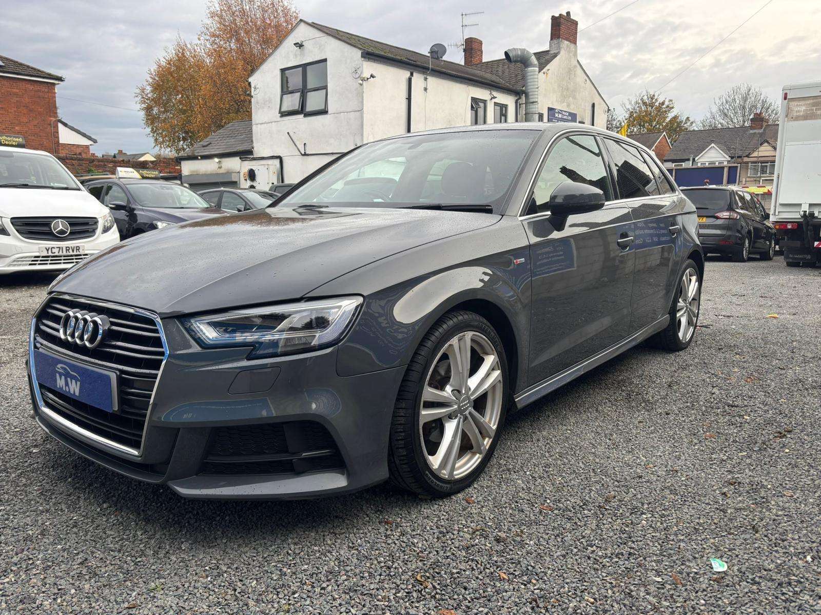 null AUDI A3 null AUDI A3