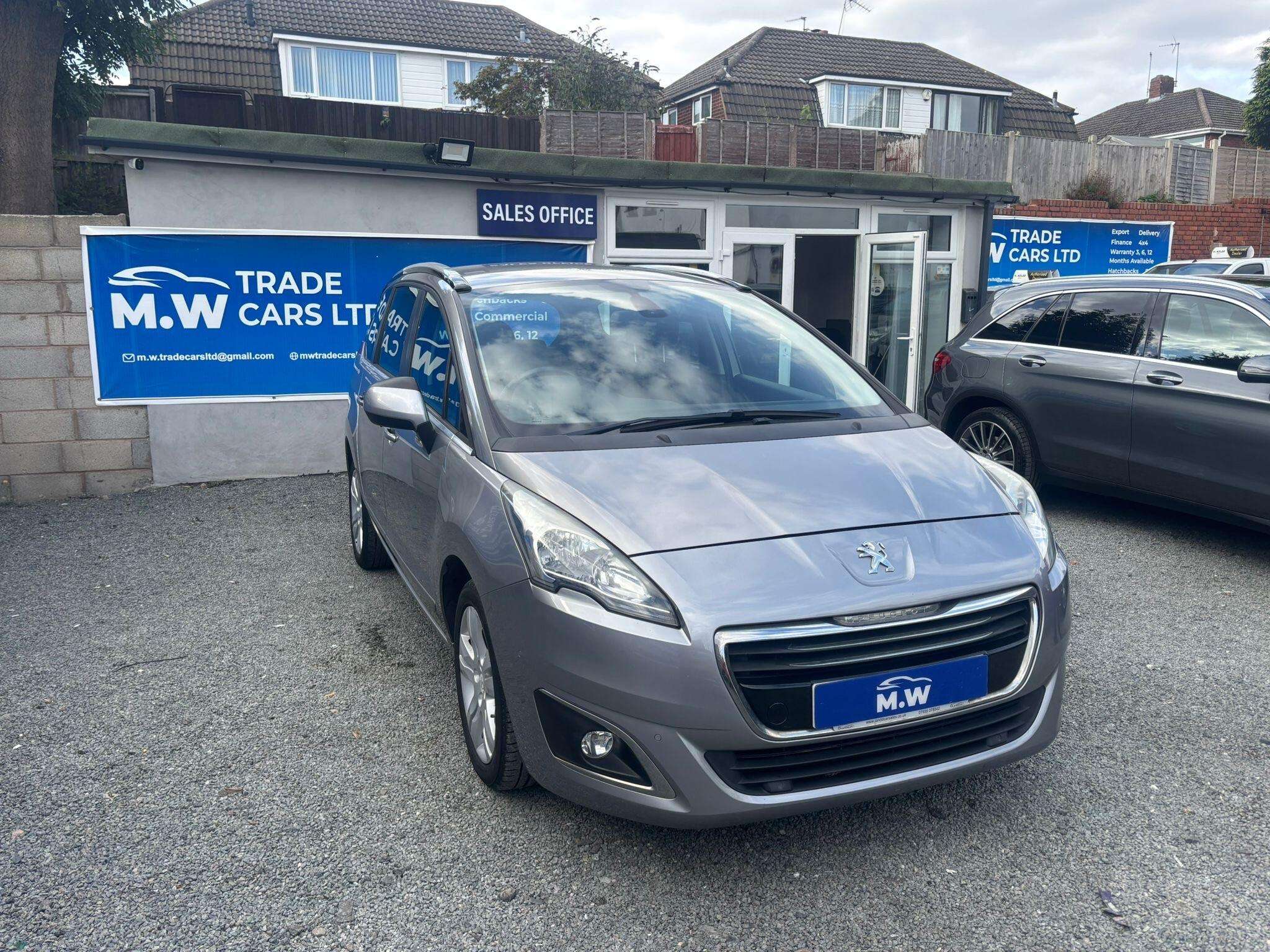 2015 PEUGEOT 5008 2015 PEUGEOT 5008