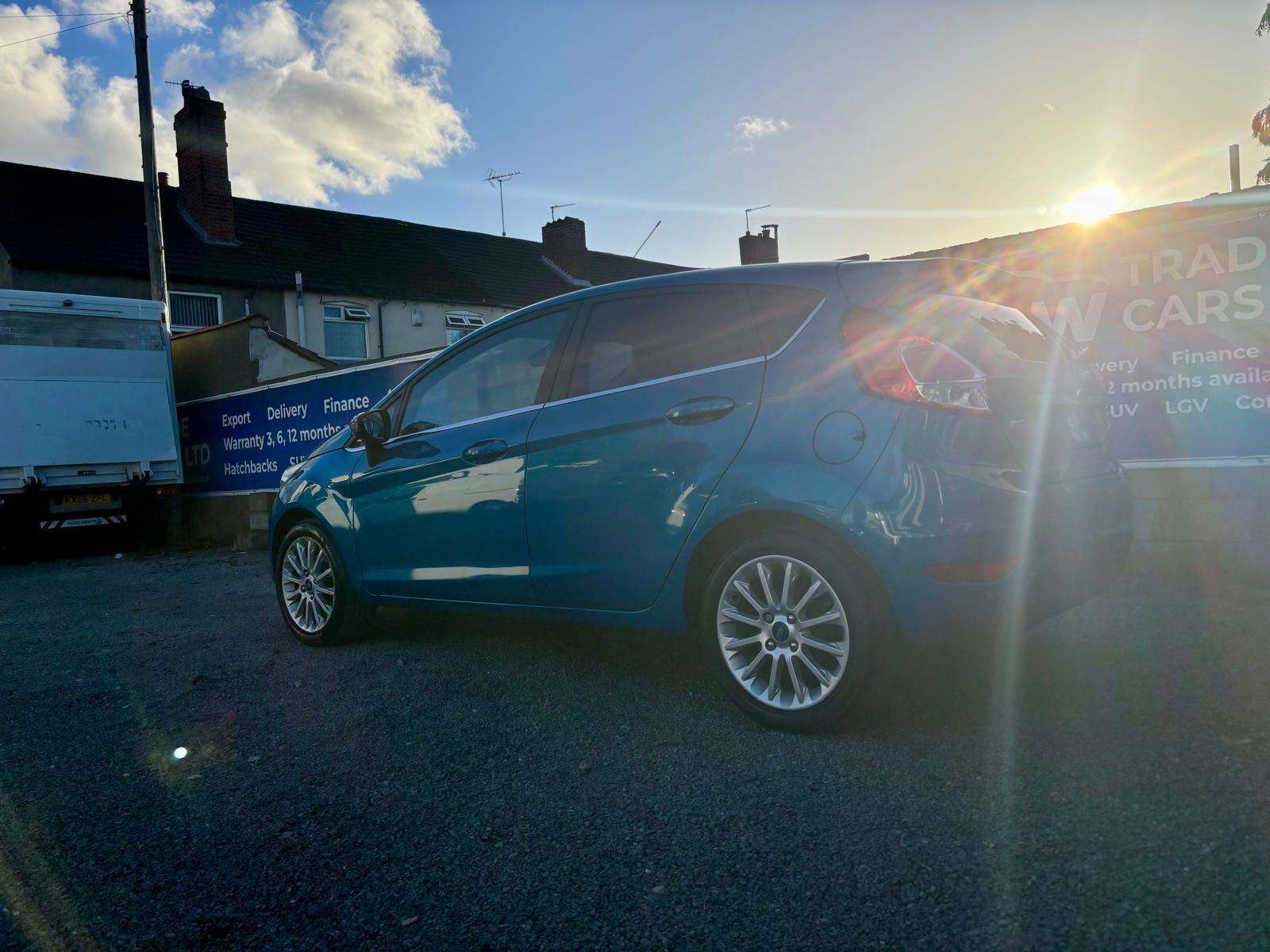 2013 FORD FIESTA 2013 FORD FIESTA