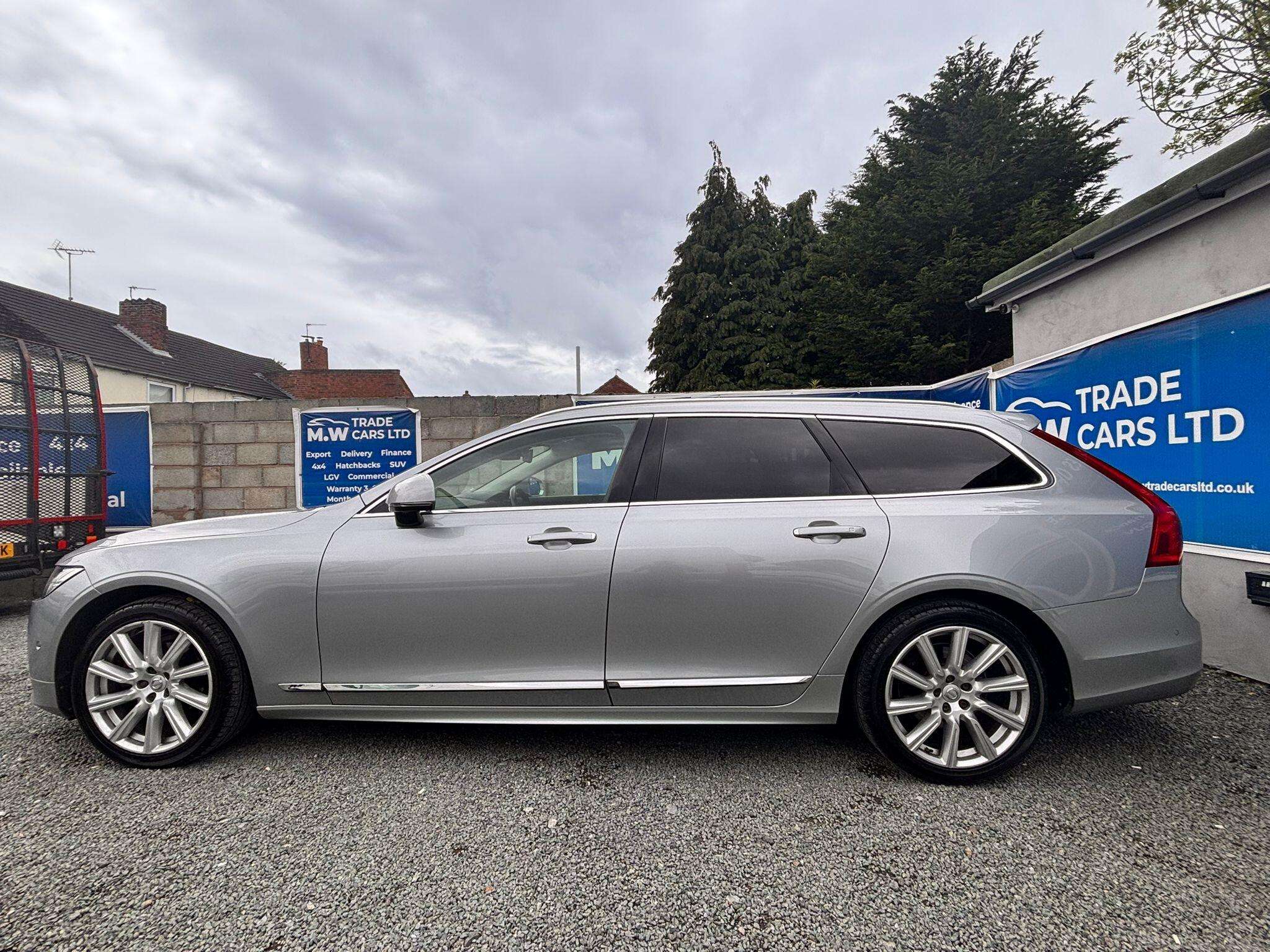 2018 VOLVO V90 2018 VOLVO V90