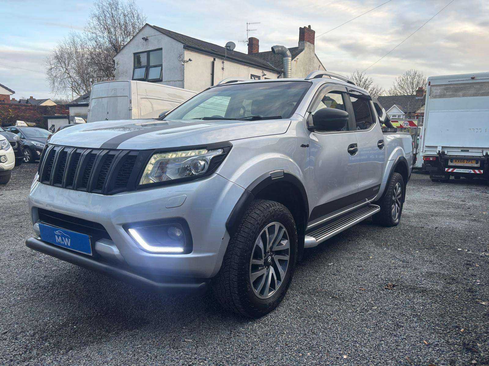 2017 NISSAN NAVARA 2017 NISSAN NAVARA