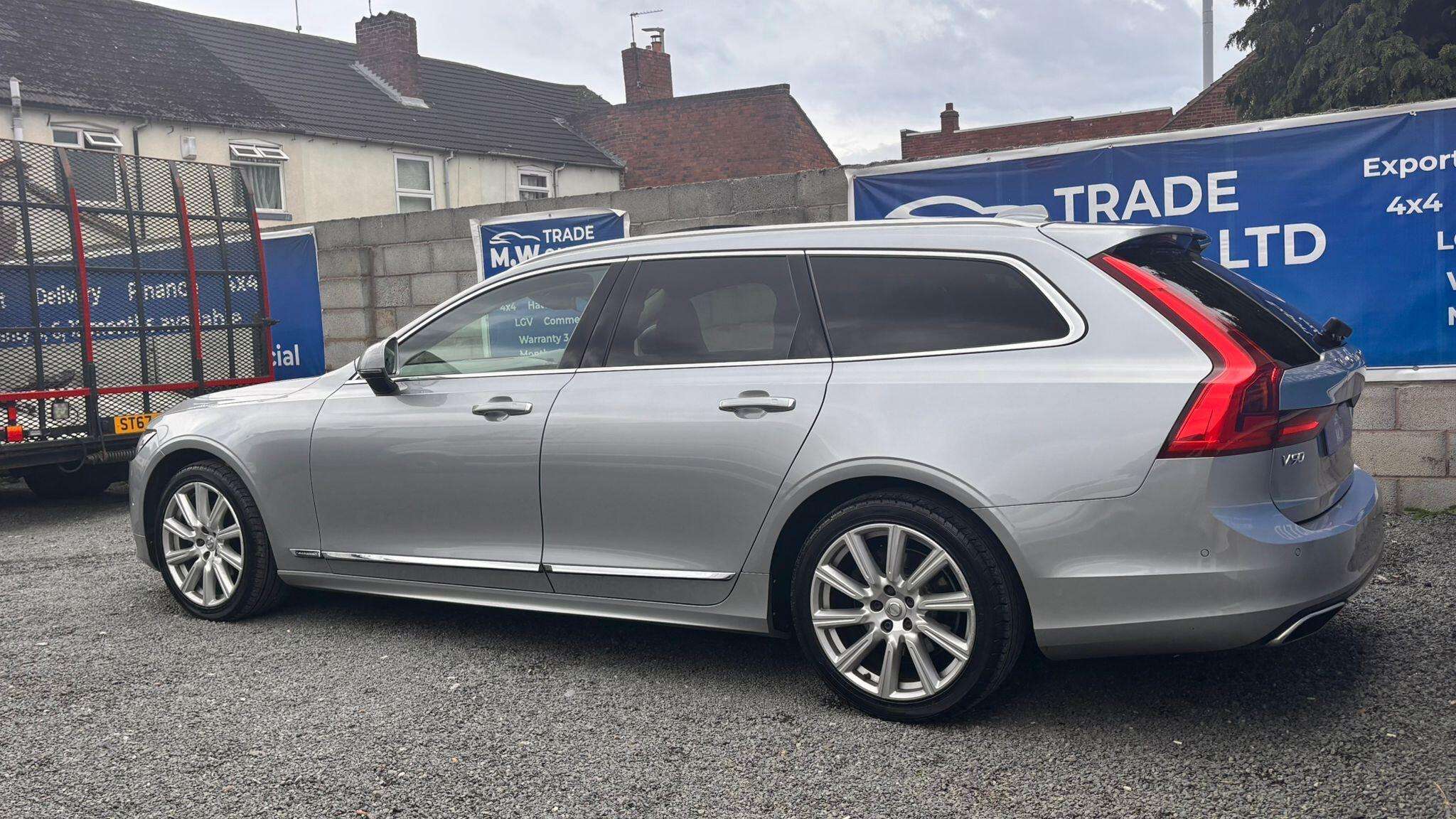 2018 VOLVO V90 2018 VOLVO V90