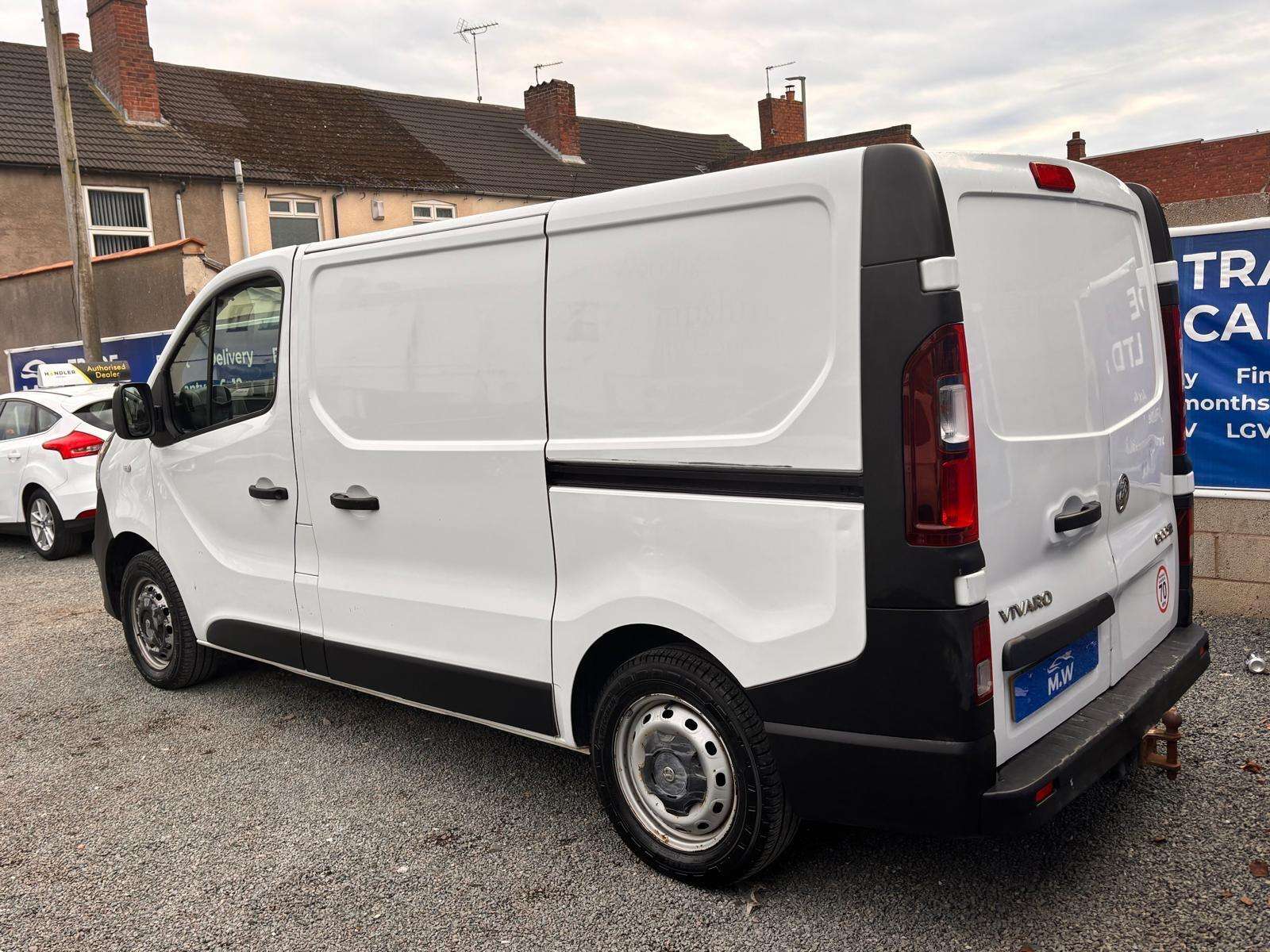 2014 VAUXHALL VIVARO 2014 VAUXHALL VIVARO