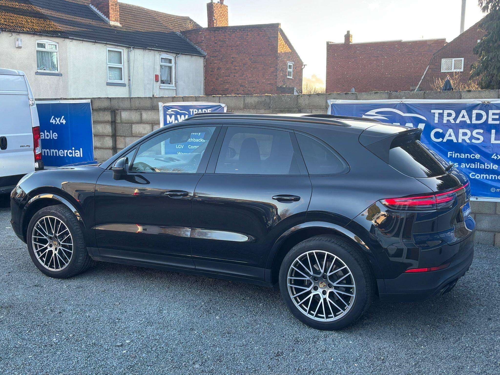 2022 PORSCHE CAYENNE 2022 PORSCHE CAYENNE