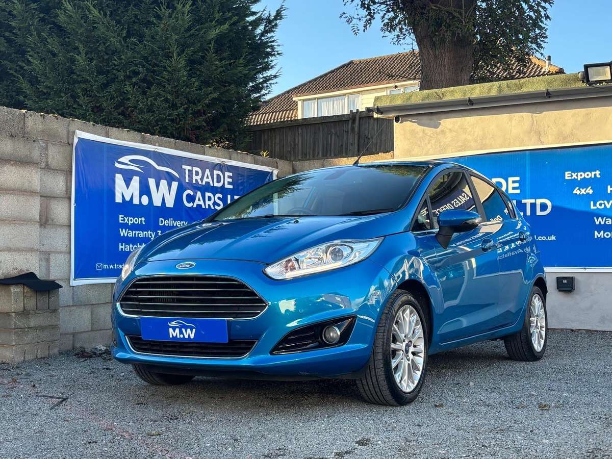 Check out this Ford Fiesta 2013 Petrol Manual