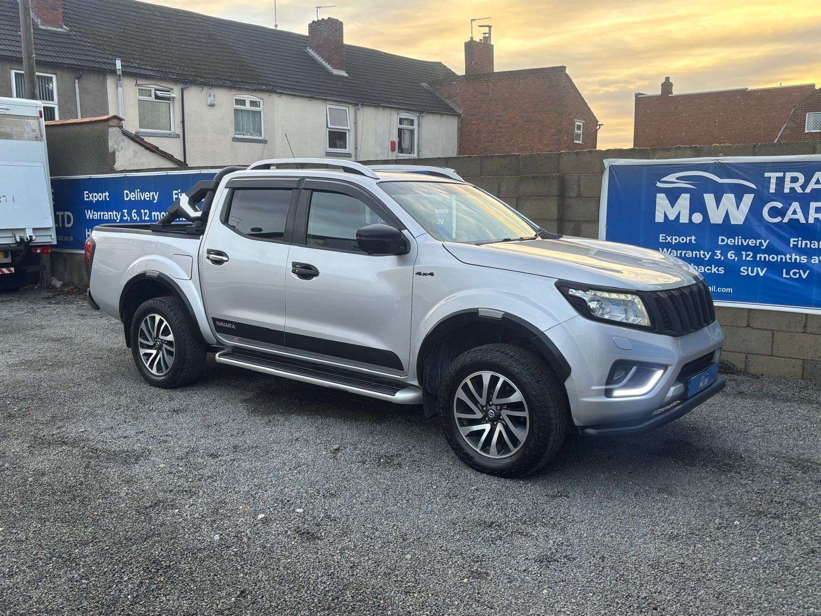 A 2017 NISSAN NAVARA 2.3 dCi Tekna 4WD Euro 6 (s/s) 4dr A 2017 NISSAN NAVARA 2.3 dCi Tekna 4WD Euro 6 (s/s) 4dr