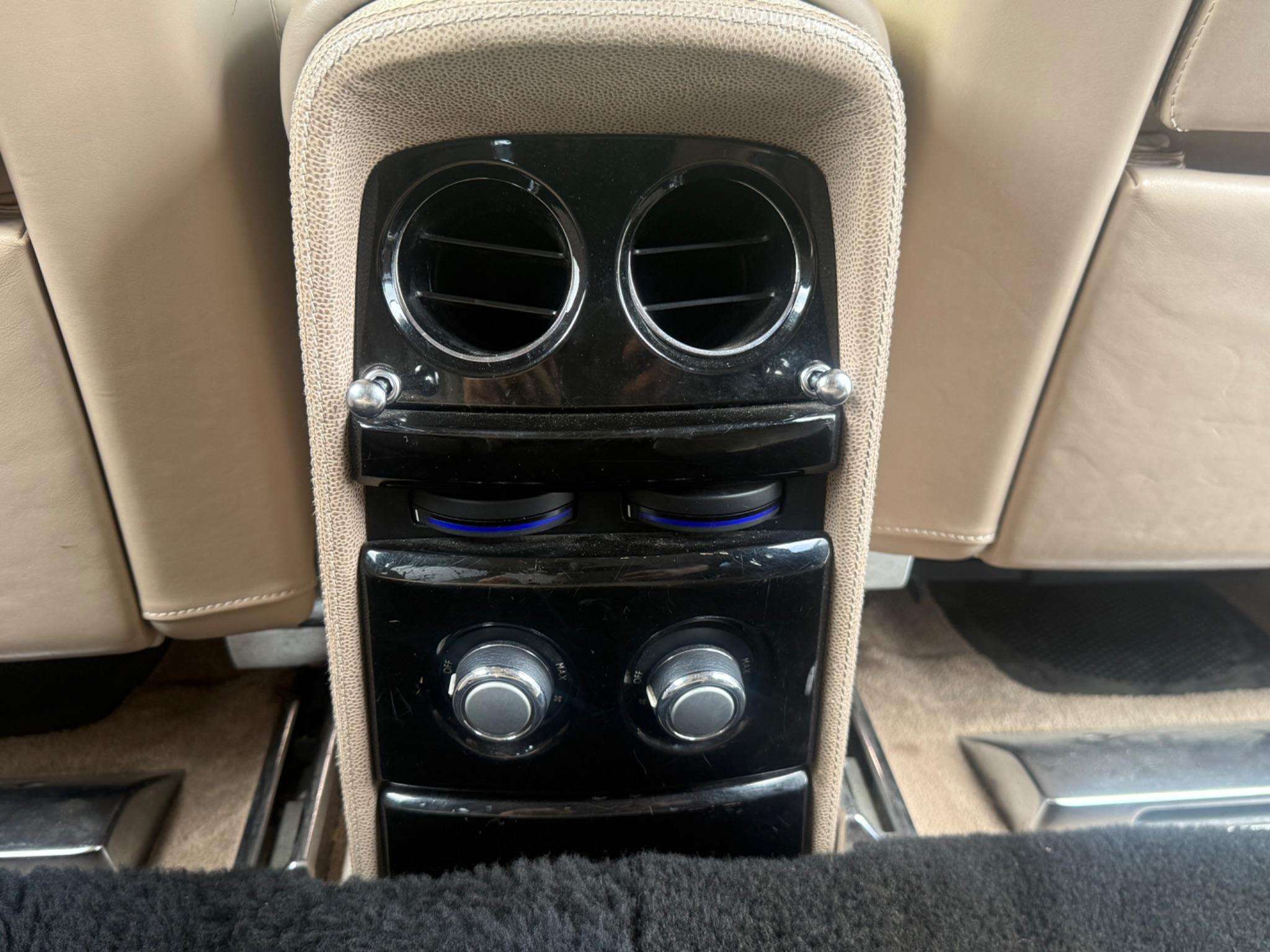 2003 ROLLS-ROYCE PHANTOM 2003 ROLLS-ROYCE PHANTOM