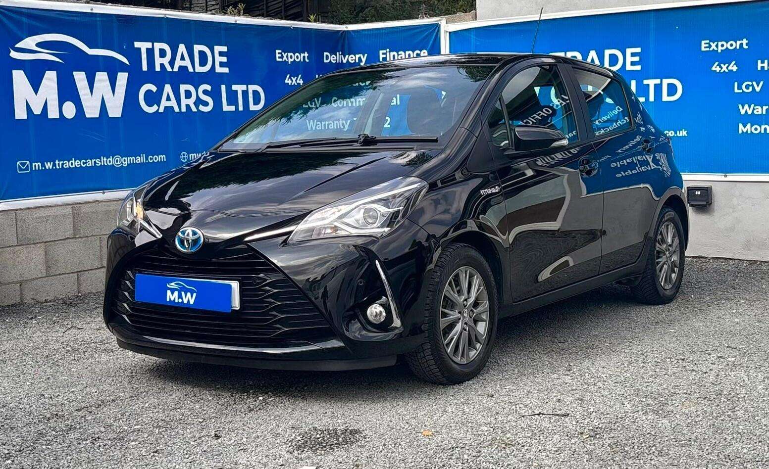 2018 TOYOTA YARIS 2018 TOYOTA YARIS