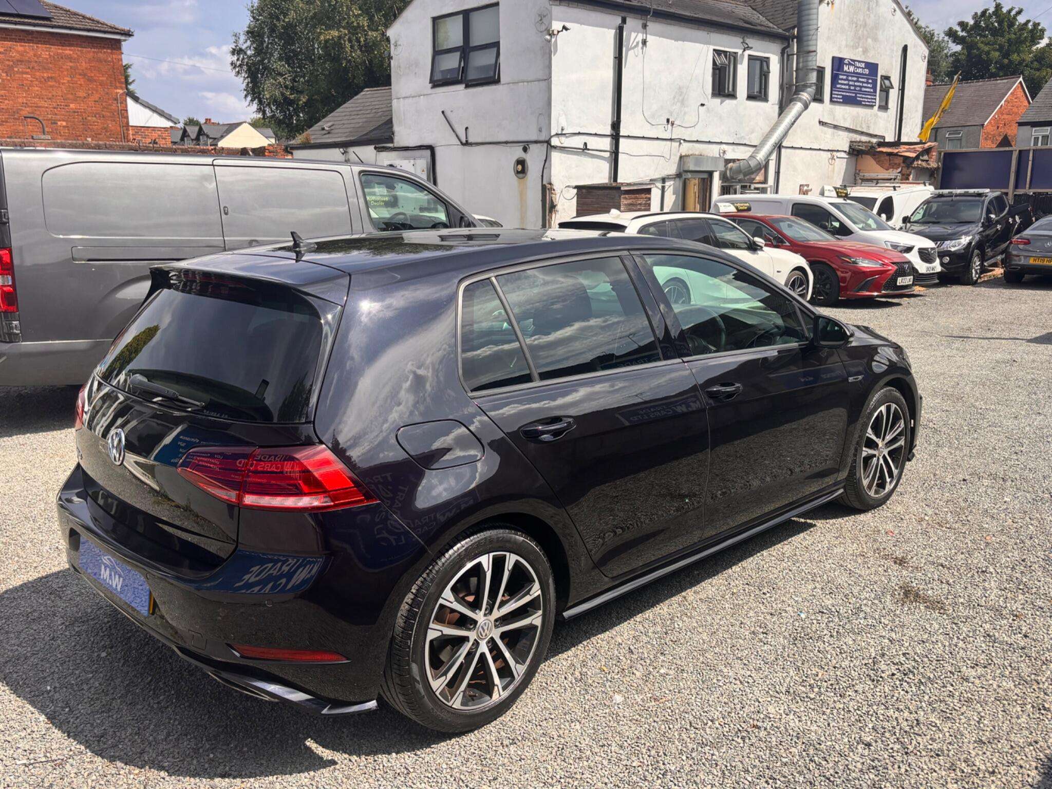 2018 VOLKSWAGEN GOLF 2018 VOLKSWAGEN GOLF