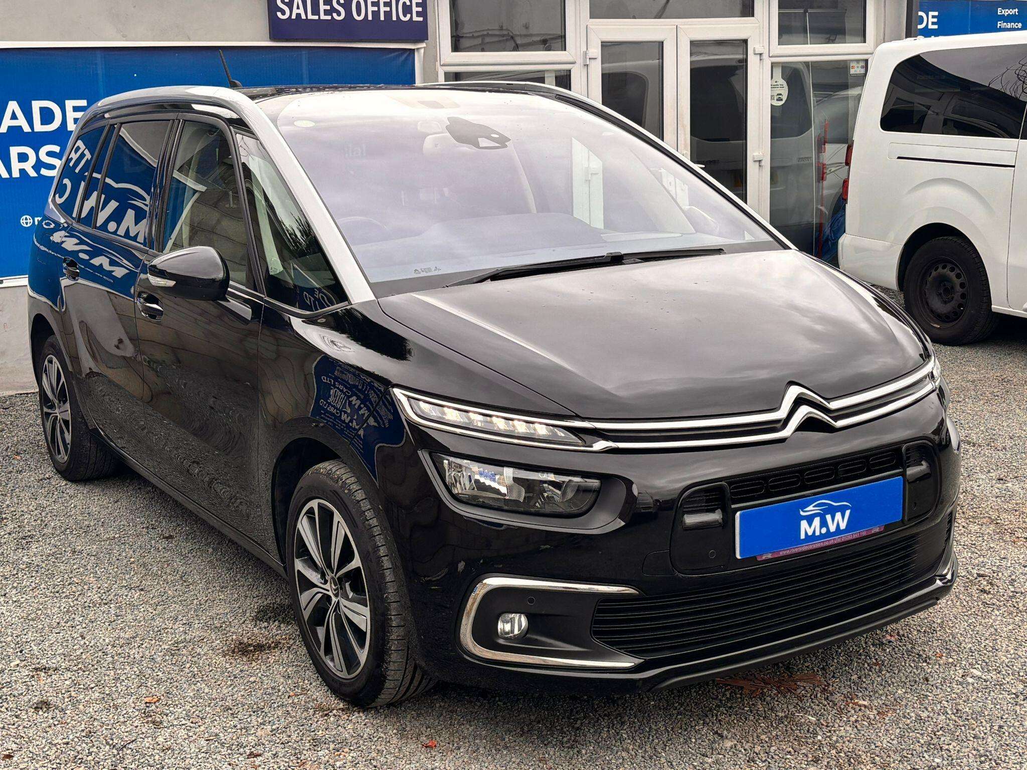 A 2019 CITROEN GRAND C4 SPACETOURER 1.5 BlueHDi Flair Euro 6 (s/s) 5dr A 2019 CITROEN GRAND C4 SPACETOURER 1.5 BlueHDi Flair Euro 6 (s/s) 5dr