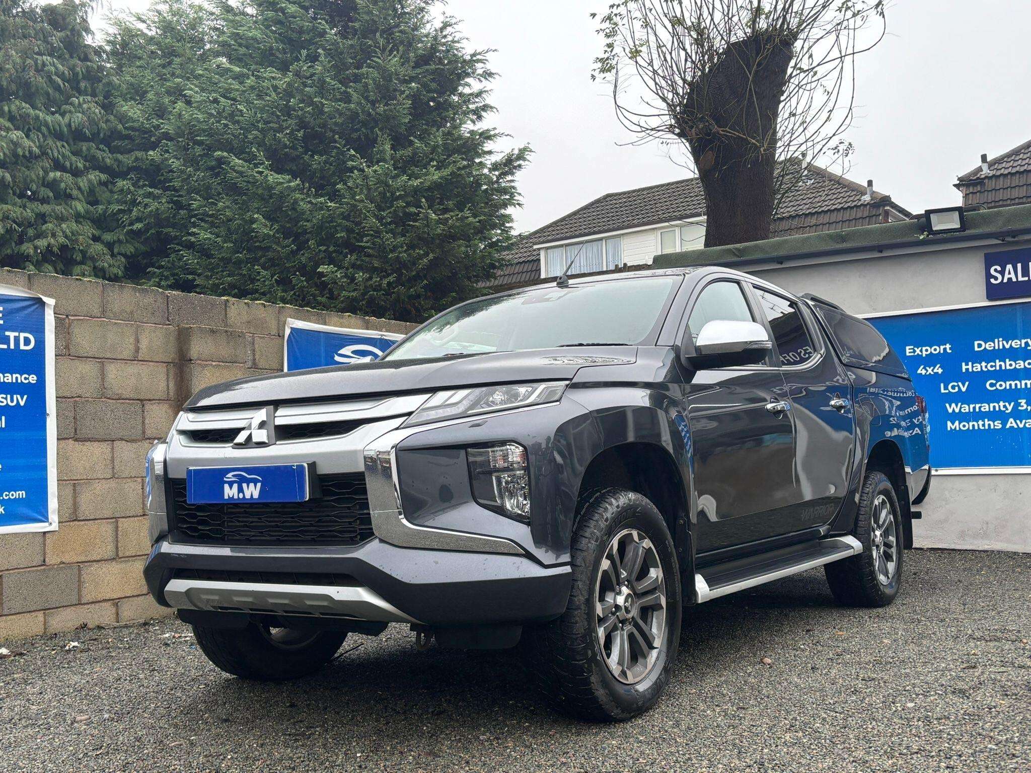 A 2019 MITSUBISHI L200 2.2 DI-D DC Warrior 4WD Euro 6 (s/s) 4dr A 2019 MITSUBISHI L200 2.2 DI-D DC Warrior 4WD Euro 6 (s/s) 4dr