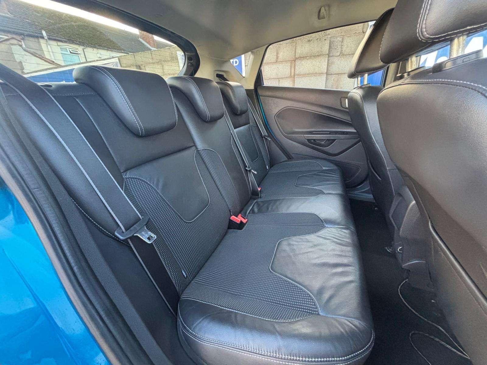 2013 FORD FIESTA 2013 FORD FIESTA