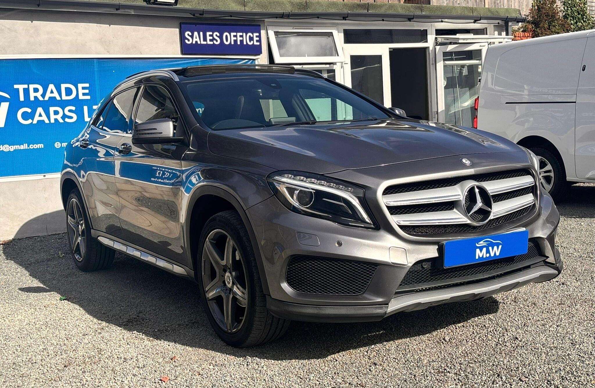 A 2016 MERCEDES-BENZ GLA 2.1 GLA200d AMG Line (Premium Plus) 7G-DCT 4MATIC Euro 6 (s/s) 5dr A 2016 MERCEDES-BENZ GLA 2.1 GLA200d AMG Line (Premium Plus) 7G-DCT 4MATIC Euro 6 (s/s) 5dr