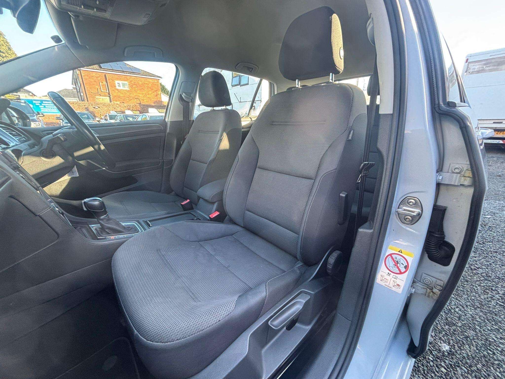 2018 VOLKSWAGEN GOLF 2018 VOLKSWAGEN GOLF