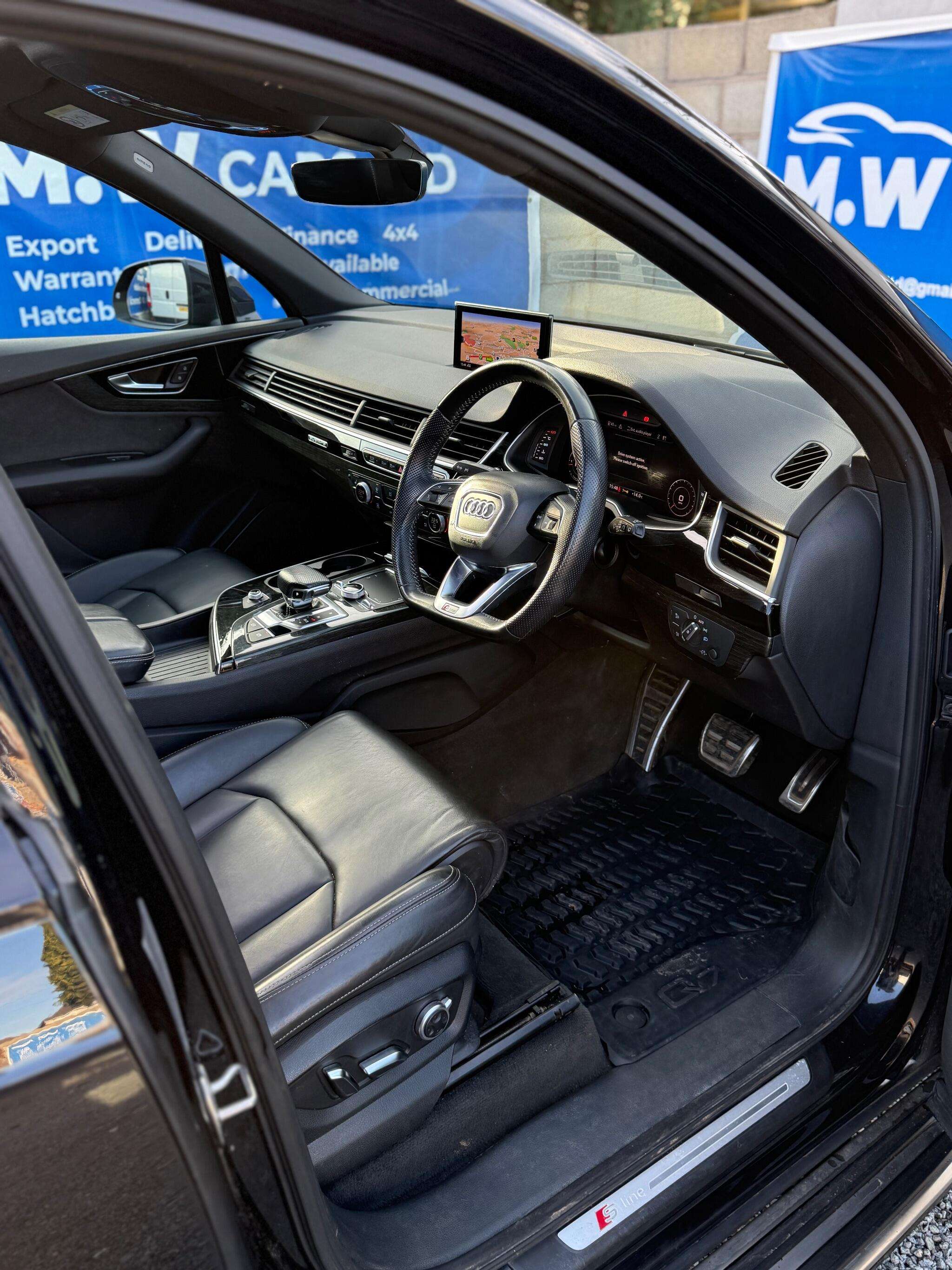 2018 AUDI Q7 2018 AUDI Q7