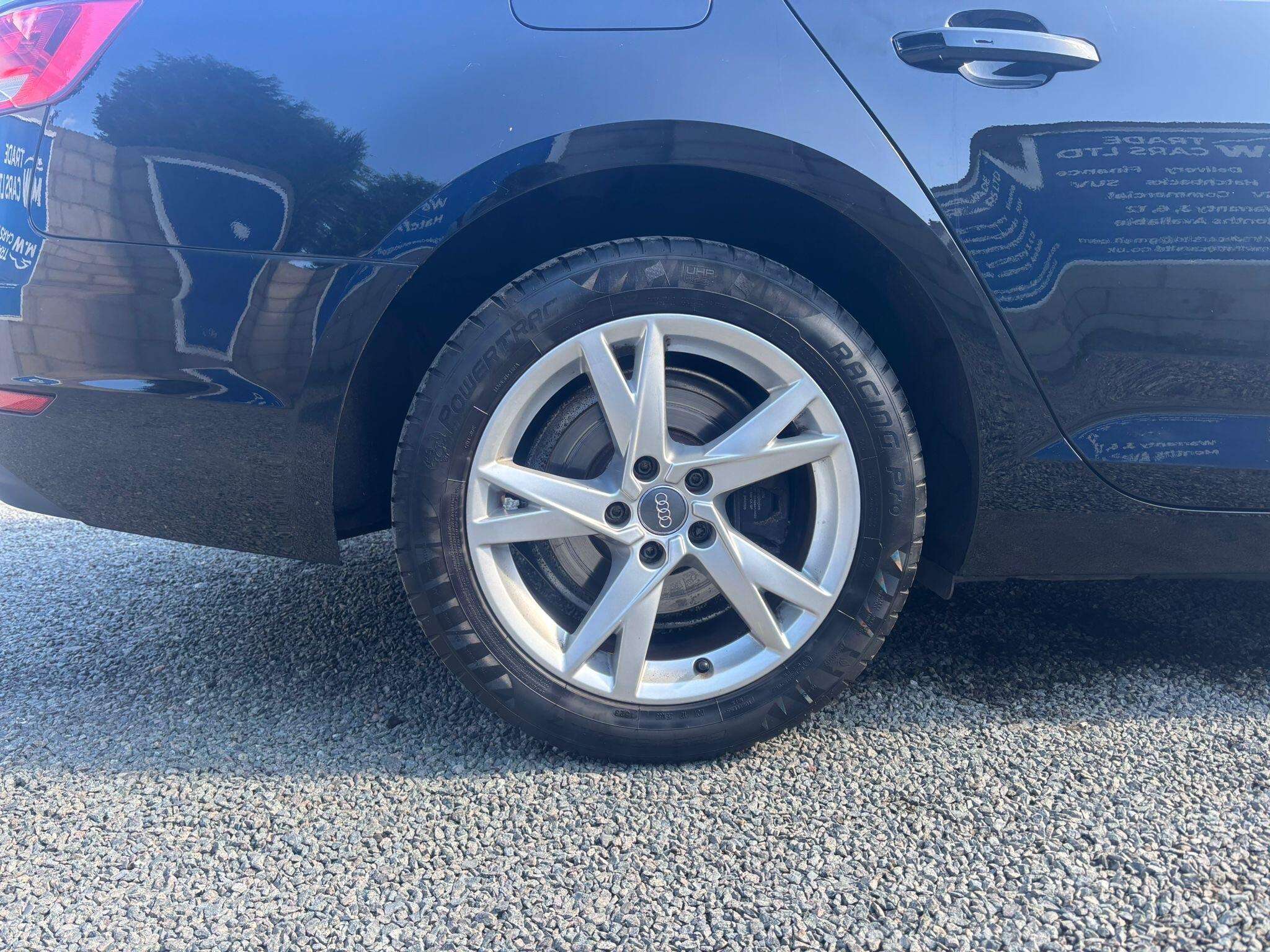 2017 AUDI A4 2017 AUDI A4