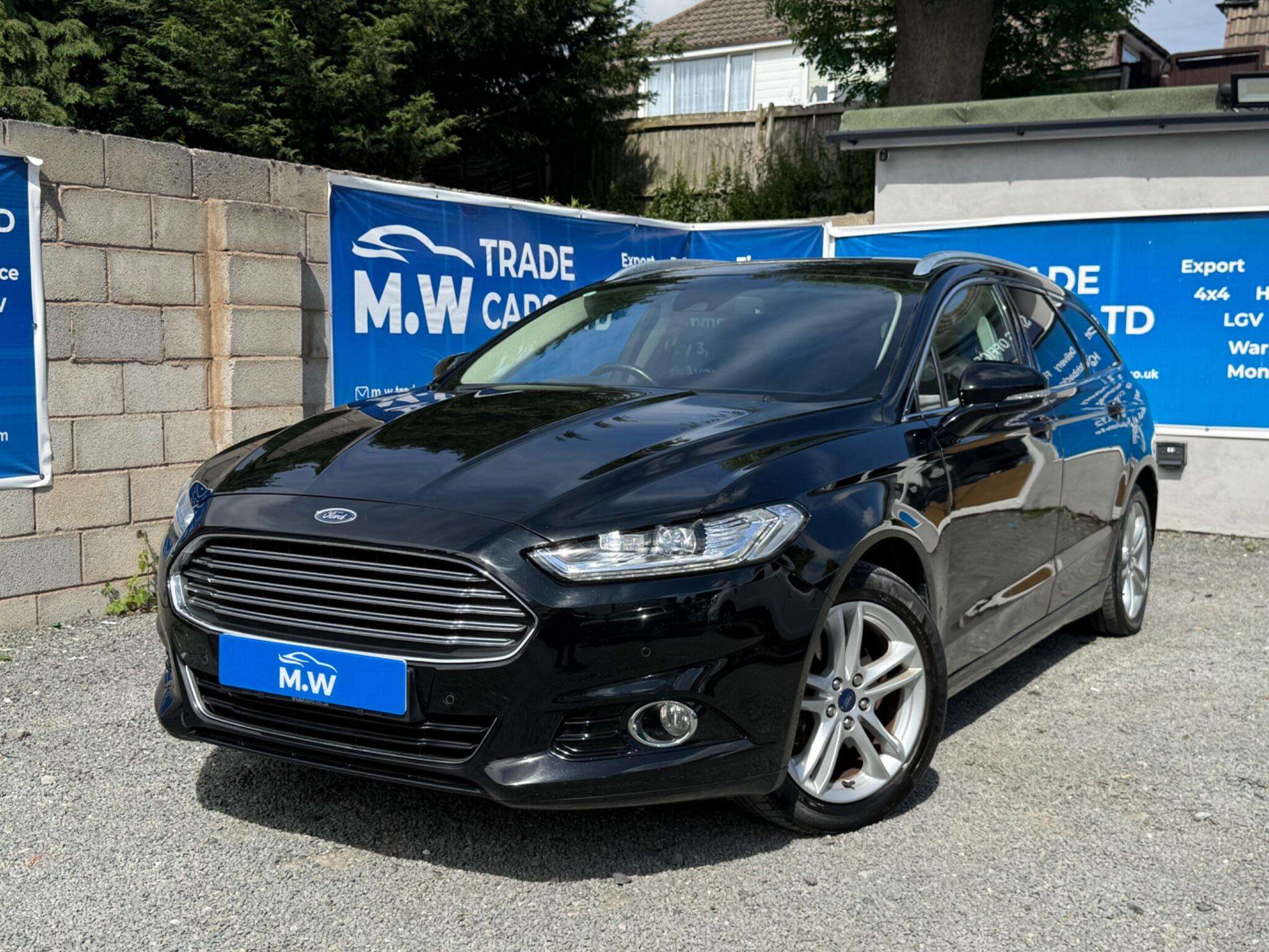 A 2017 FORD MONDEO 2.0 TDCi Titanium Euro 6 (s/s) 5dr A 2017 FORD MONDEO 2.0 TDCi Titanium Euro 6 (s/s) 5dr