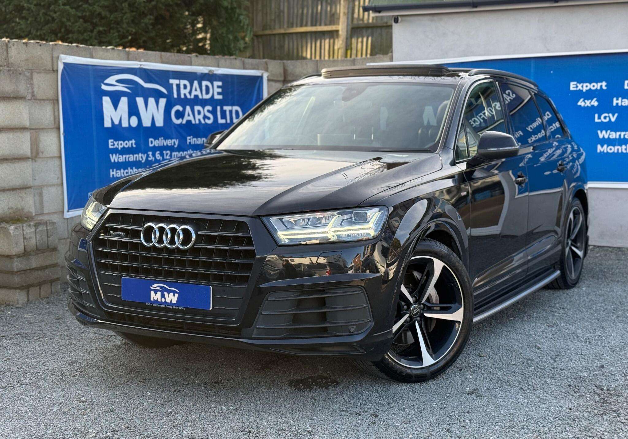 A 2018 AUDI Q7 3.0 TDI V6 50 Black Edition Tiptronic quattro Euro 6 (s/s) 5dr A 2018 AUDI Q7 3.0 TDI V6 50 Black Edition Tiptronic quattro Euro 6 (s/s) 5dr