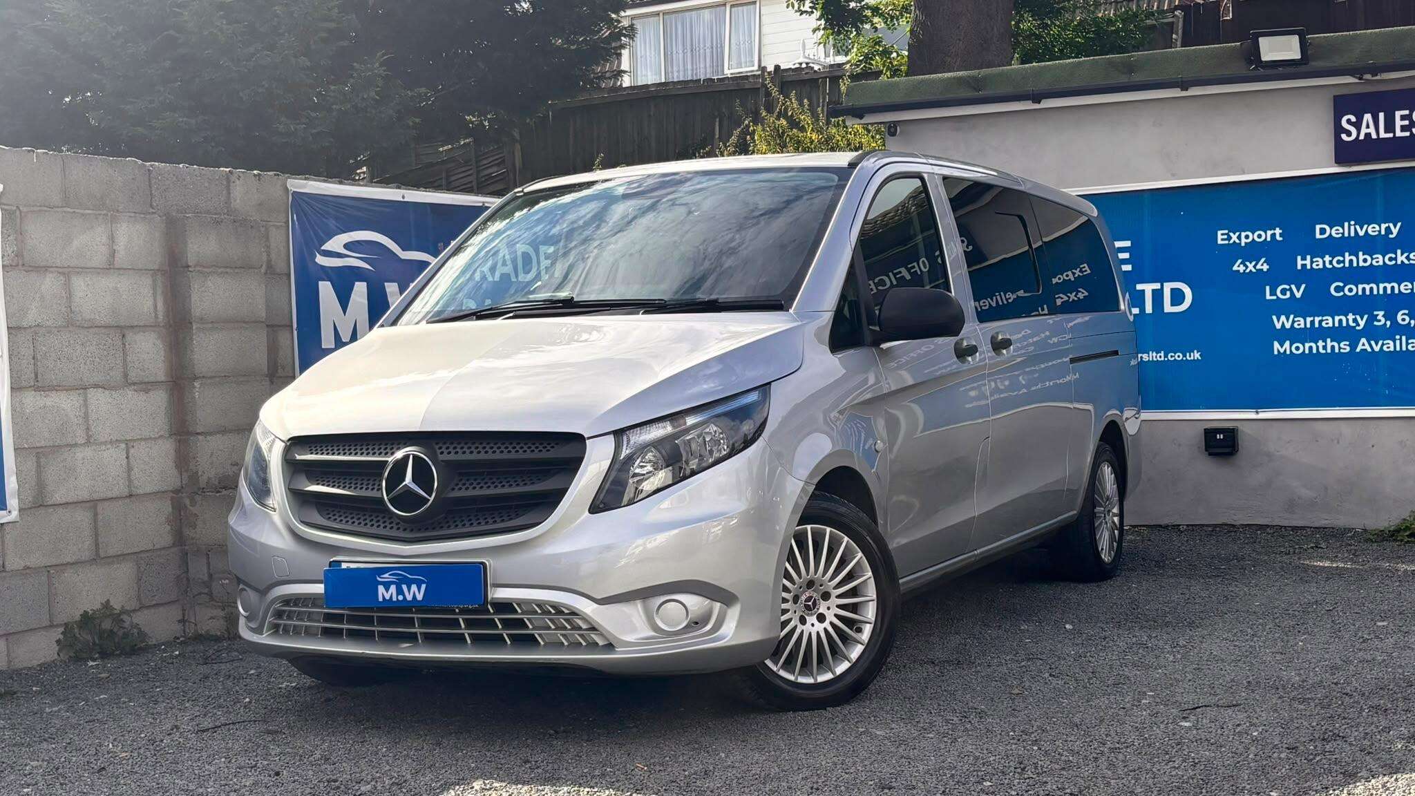 A 2020 MERCEDES-BENZ VITO 2.1 116 CDI SELECT Tourer G-Tronic RWD L3 Euro 6 (s/s) 5dr (XLWB) A 2020 MERCEDES-BENZ VITO 2.1 116 CDI SELECT Tourer G-Tronic RWD L3 Euro 6 (s/s) 5dr (XLWB)