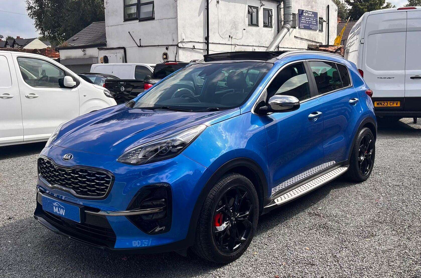 A 2019 KIA SPORTAGE 1.6 T-GDi GT-Line S DCT AWD Euro 6 (s/s) 5dr A 2019 KIA SPORTAGE 1.6 T-GDi GT-Line S DCT AWD Euro 6 (s/s) 5dr