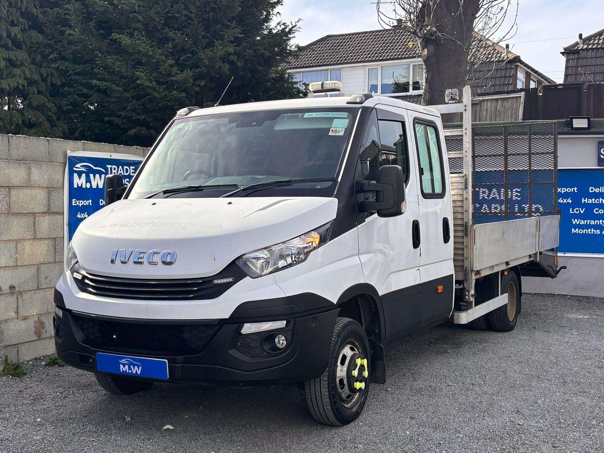 A 2018 IVECO DAILY 50C18 3.0 LWB (4100) HI-MATIC BEAVERTAIL A 2018 IVECO DAILY 50C18 3.0 LWB (4100) HI-MATIC BEAVERTAIL