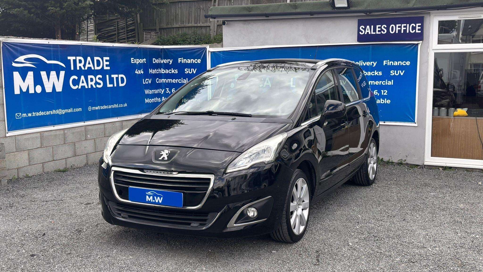 A 2015 PEUGEOT 5008 1.6 HDi Allure Euro 5 5dr A 2015 PEUGEOT 5008 1.6 HDi Allure Euro 5 5dr