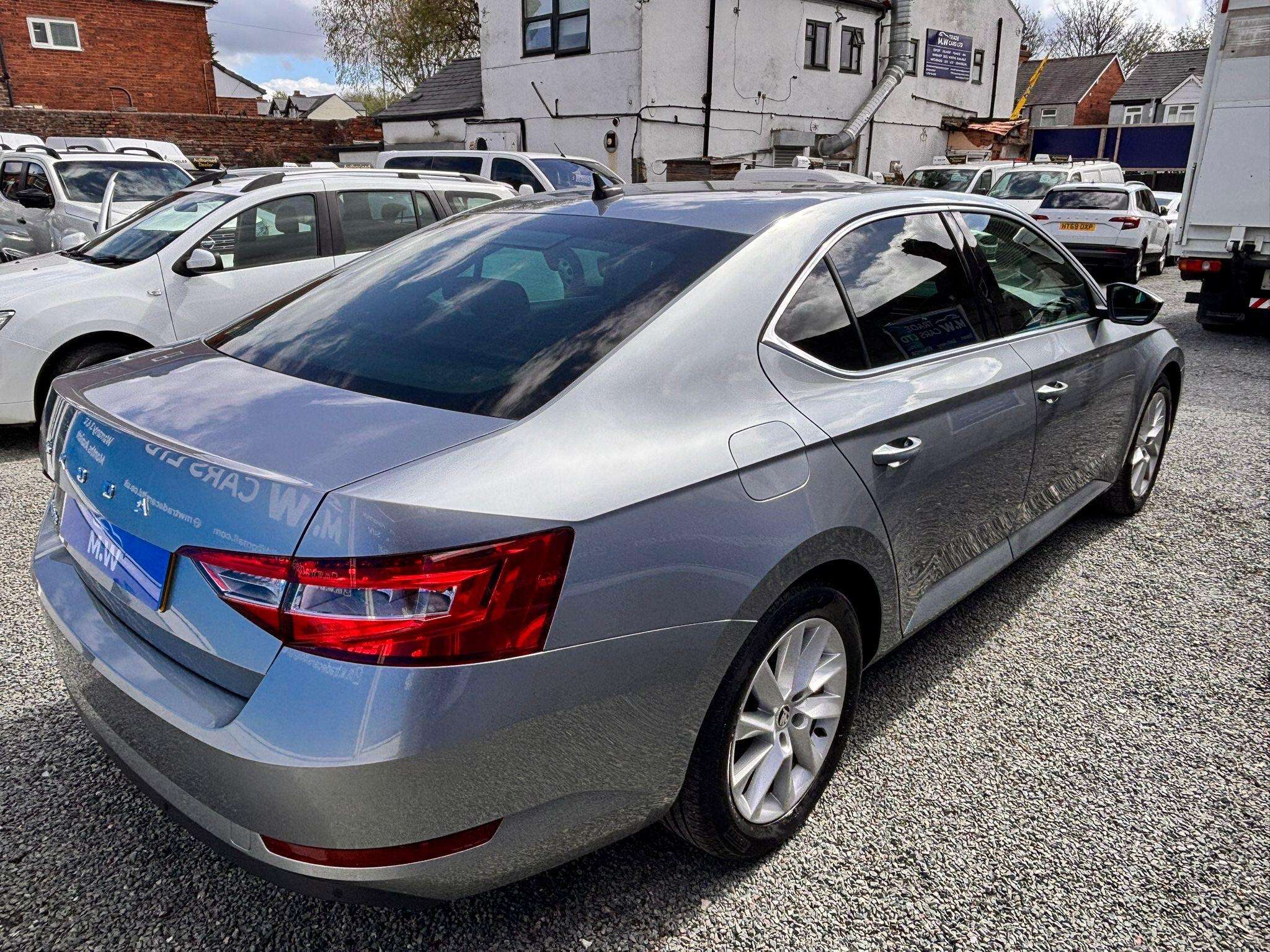 2020 SKODA SUPERB 2020 SKODA SUPERB