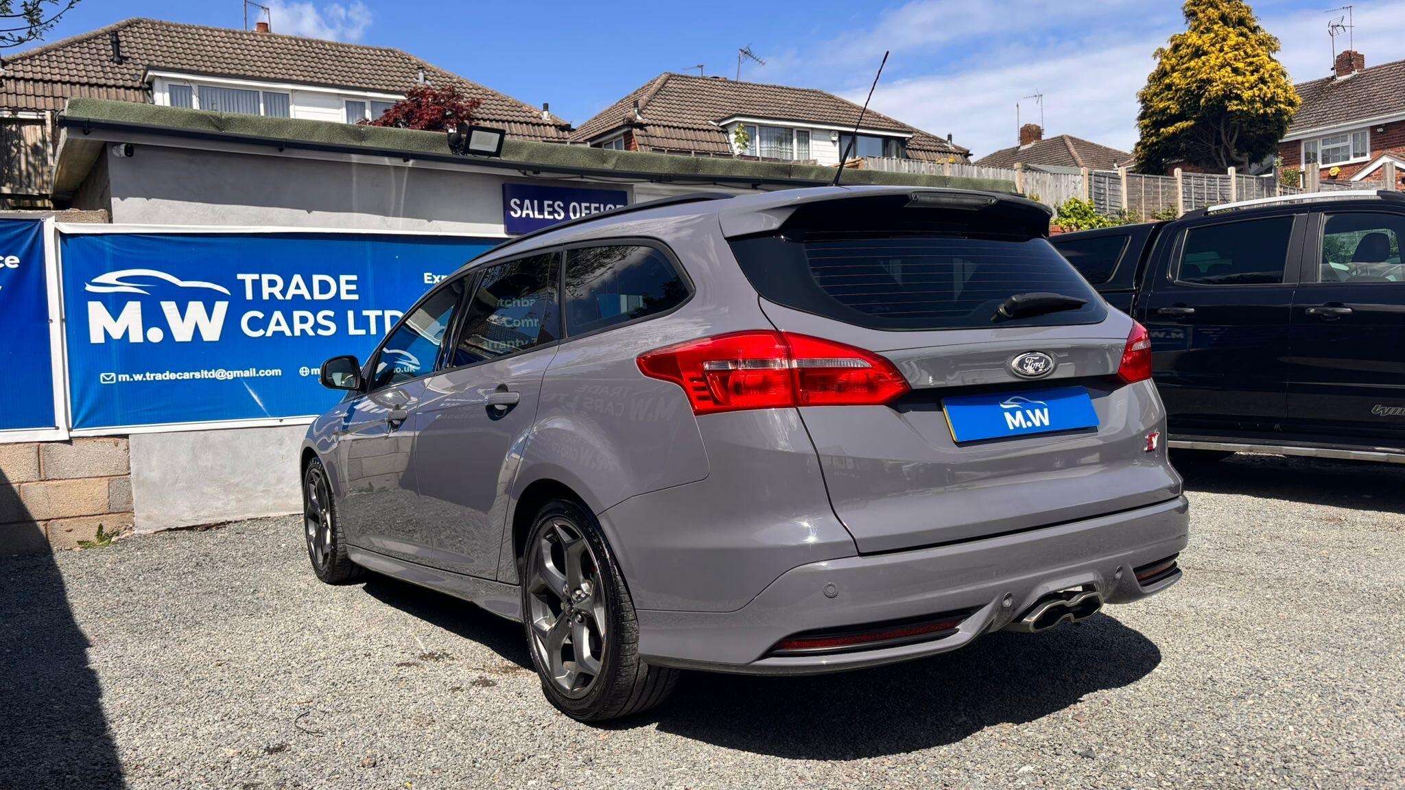 A 2016 FORD FOCUS 2.0 TDCi ST-3 Euro 6 (s/s) 5dr A 2016 FORD FOCUS 2.0 TDCi ST-3 Euro 6 (s/s) 5dr