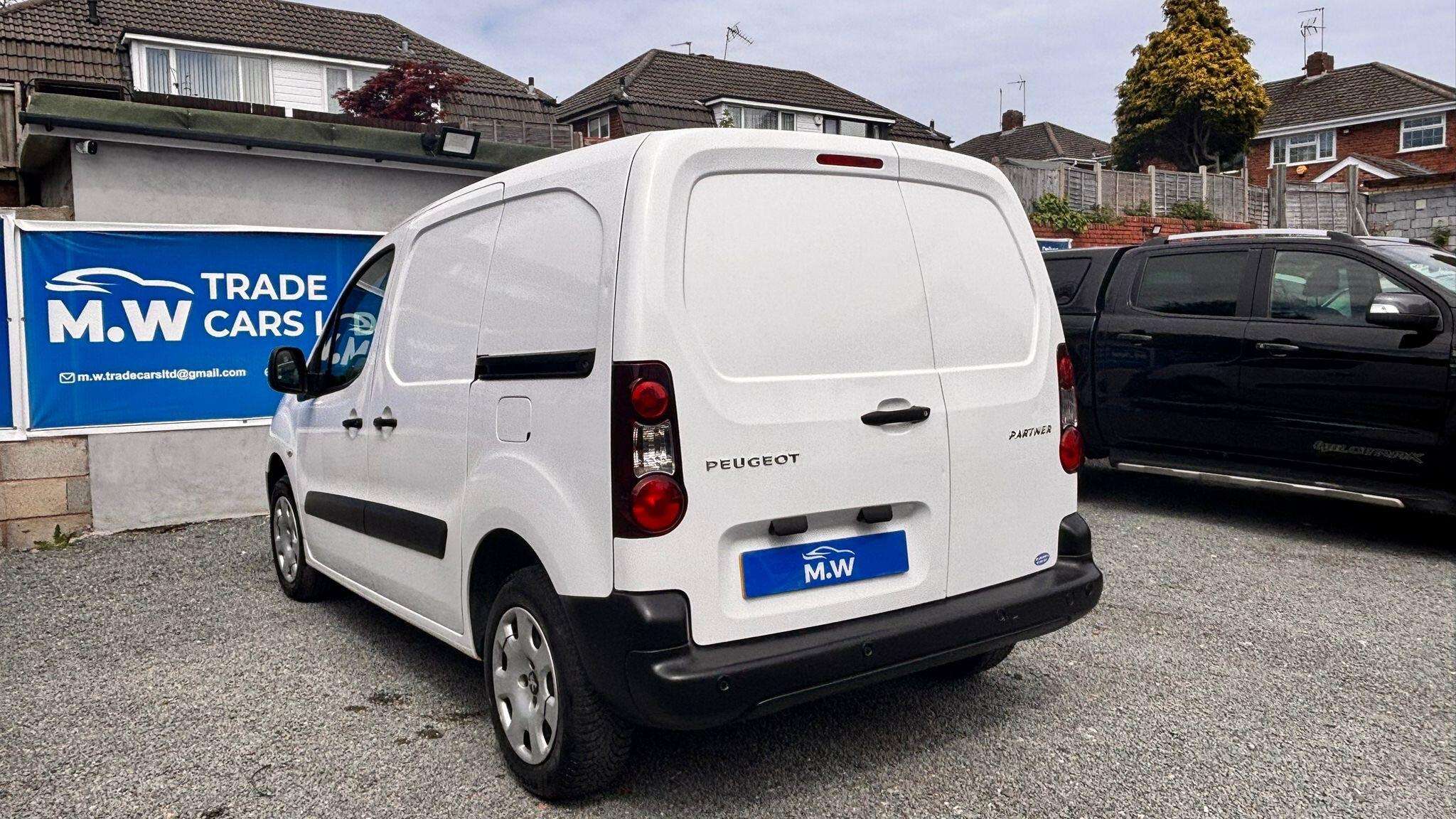2017 PEUGEOT PARTNER 2017 PEUGEOT PARTNER
