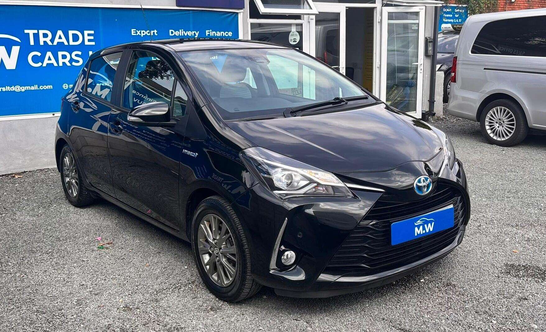 2018 TOYOTA YARIS 2018 TOYOTA YARIS
