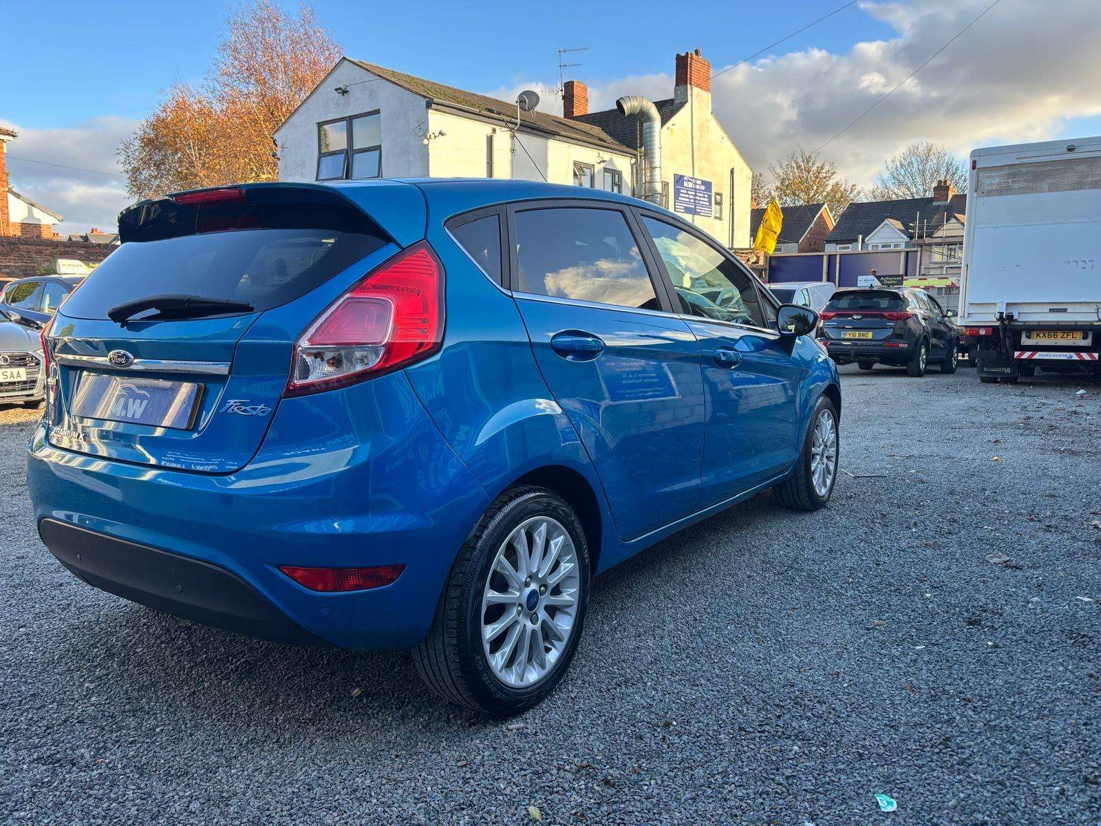 2013 FORD FIESTA 2013 FORD FIESTA