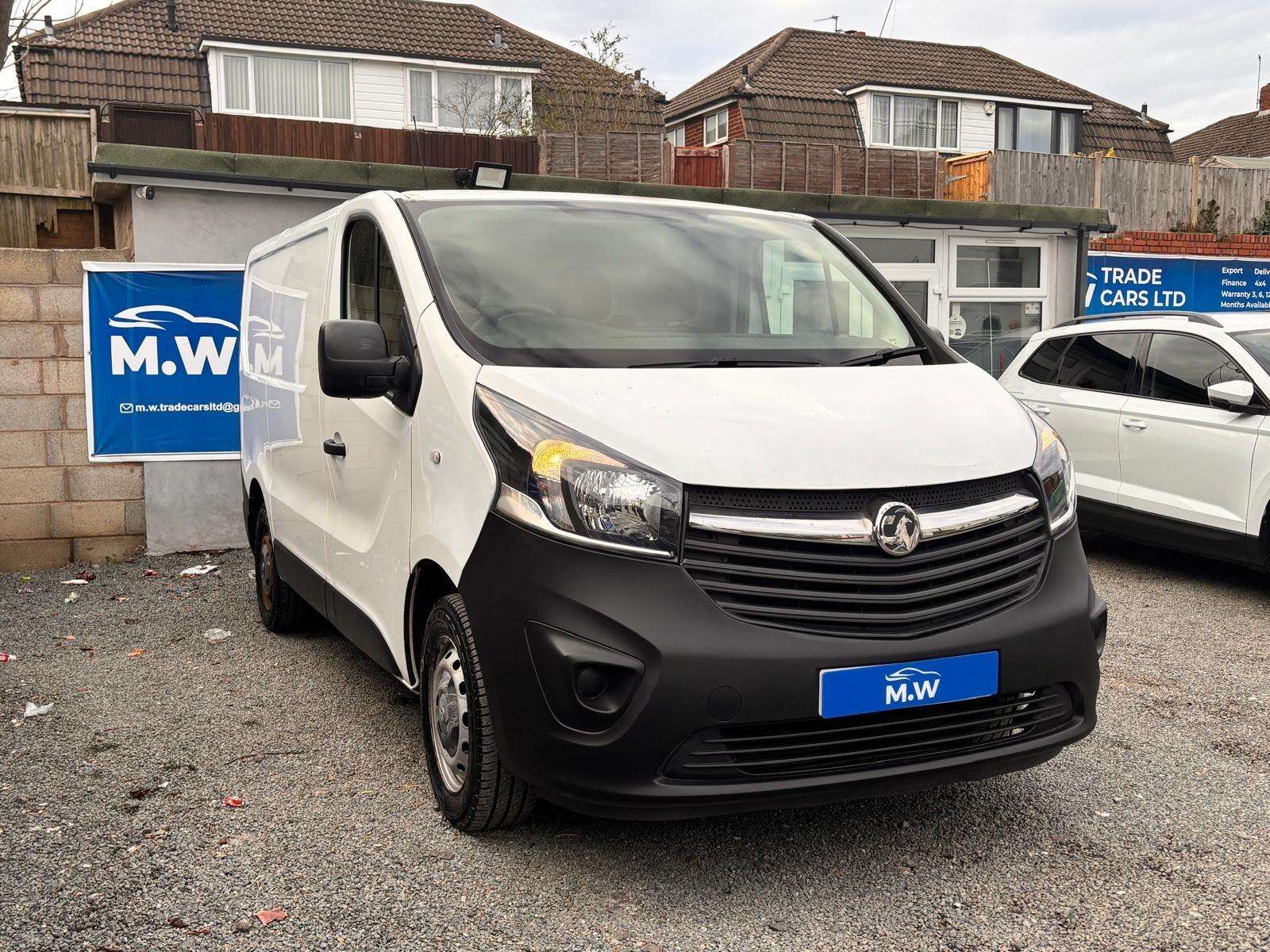 A 2014 VAUXHALL VIVARO 1.6 CDTi 2700 ecoFLEX L1 H1 Euro 5 (s/s) 5dr A 2014 VAUXHALL VIVARO 1.6 CDTi 2700 ecoFLEX L1 H1 Euro 5 (s/s) 5dr