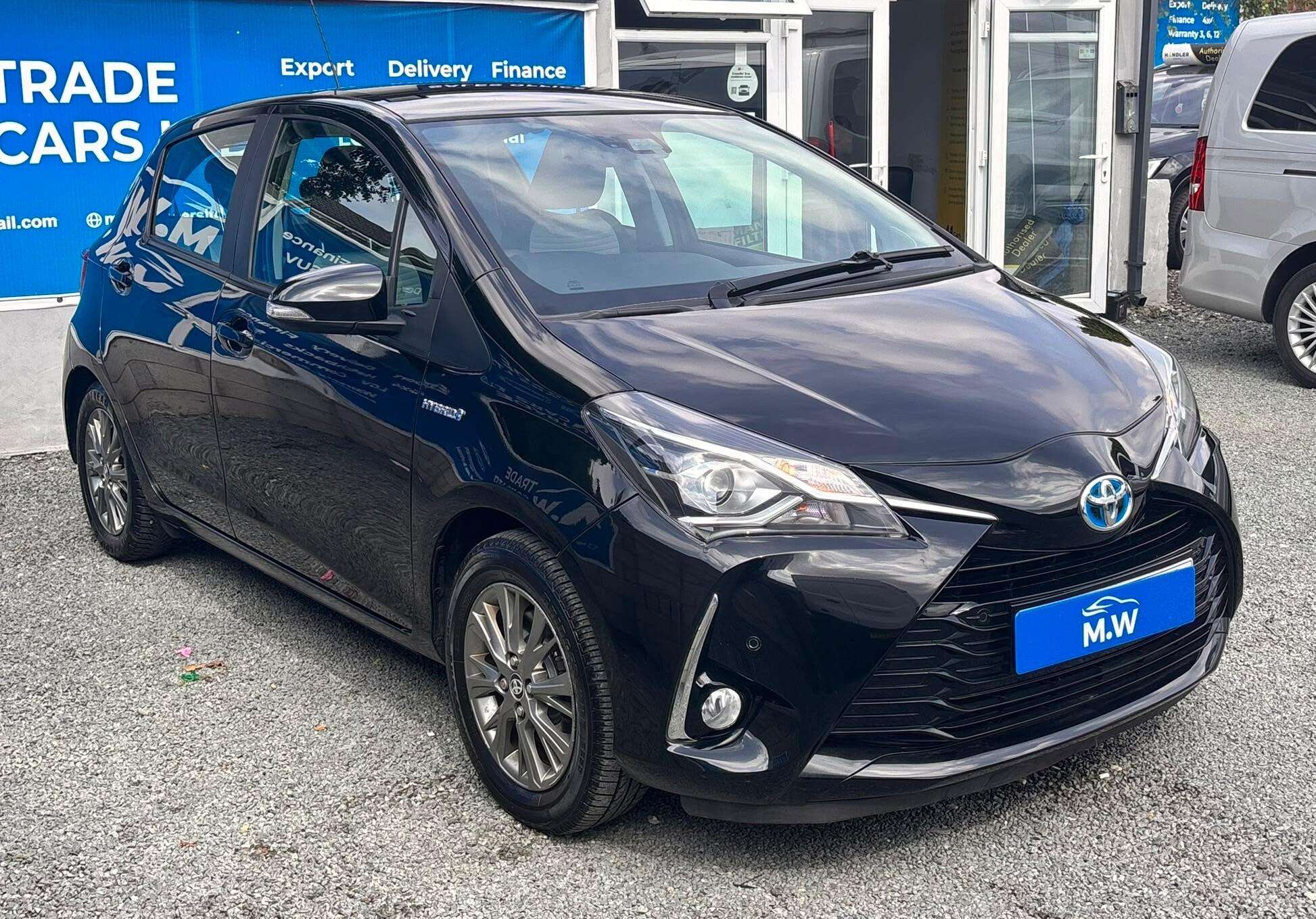 2018 TOYOTA YARIS 2018 TOYOTA YARIS
