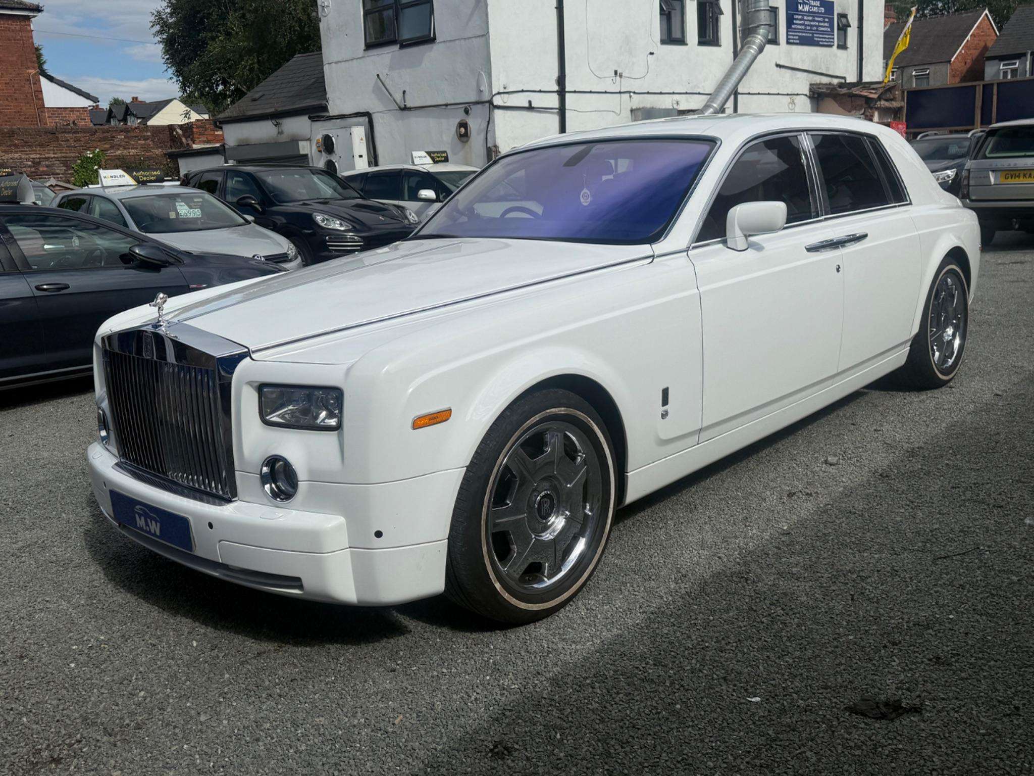2003 ROLLS-ROYCE PHANTOM 2003 ROLLS-ROYCE PHANTOM