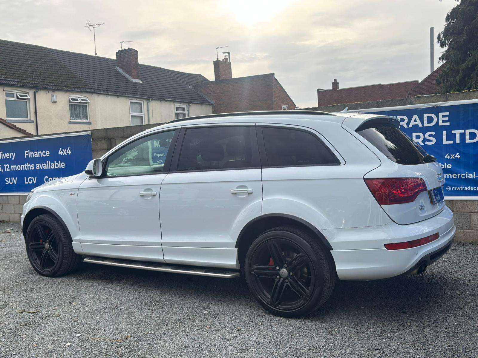 2013 AUDI Q7 2013 AUDI Q7