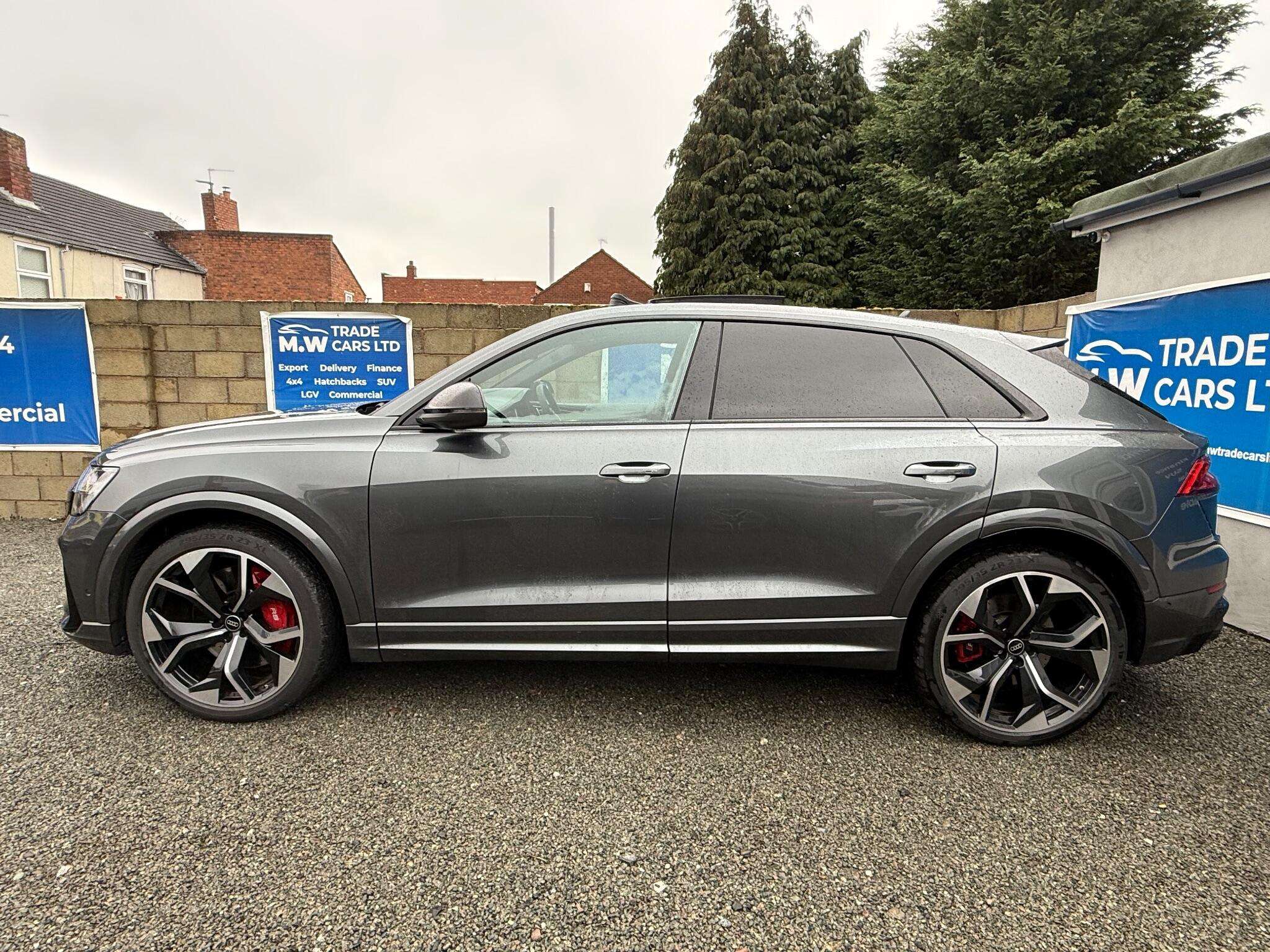 A 2023 AUDI RS Q8 4.0 TFSI V8 Vorsprung Tiptronic quattro Euro 6 (s/s) 5dr A 2023 AUDI RS Q8 4.0 TFSI V8 Vorsprung Tiptronic quattro Euro 6 (s/s) 5dr