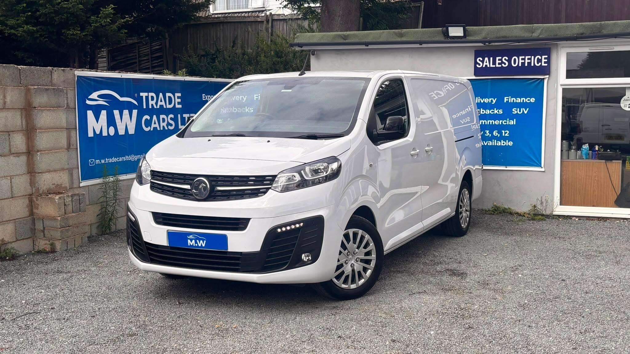 A 2023 VAUXHALL VIVARO 1.5 Turbo D 2900 Pro L2 H1 Euro 6 (s/s) 6dr A 2023 VAUXHALL VIVARO 1.5 Turbo D 2900 Pro L2 H1 Euro 6 (s/s) 6dr