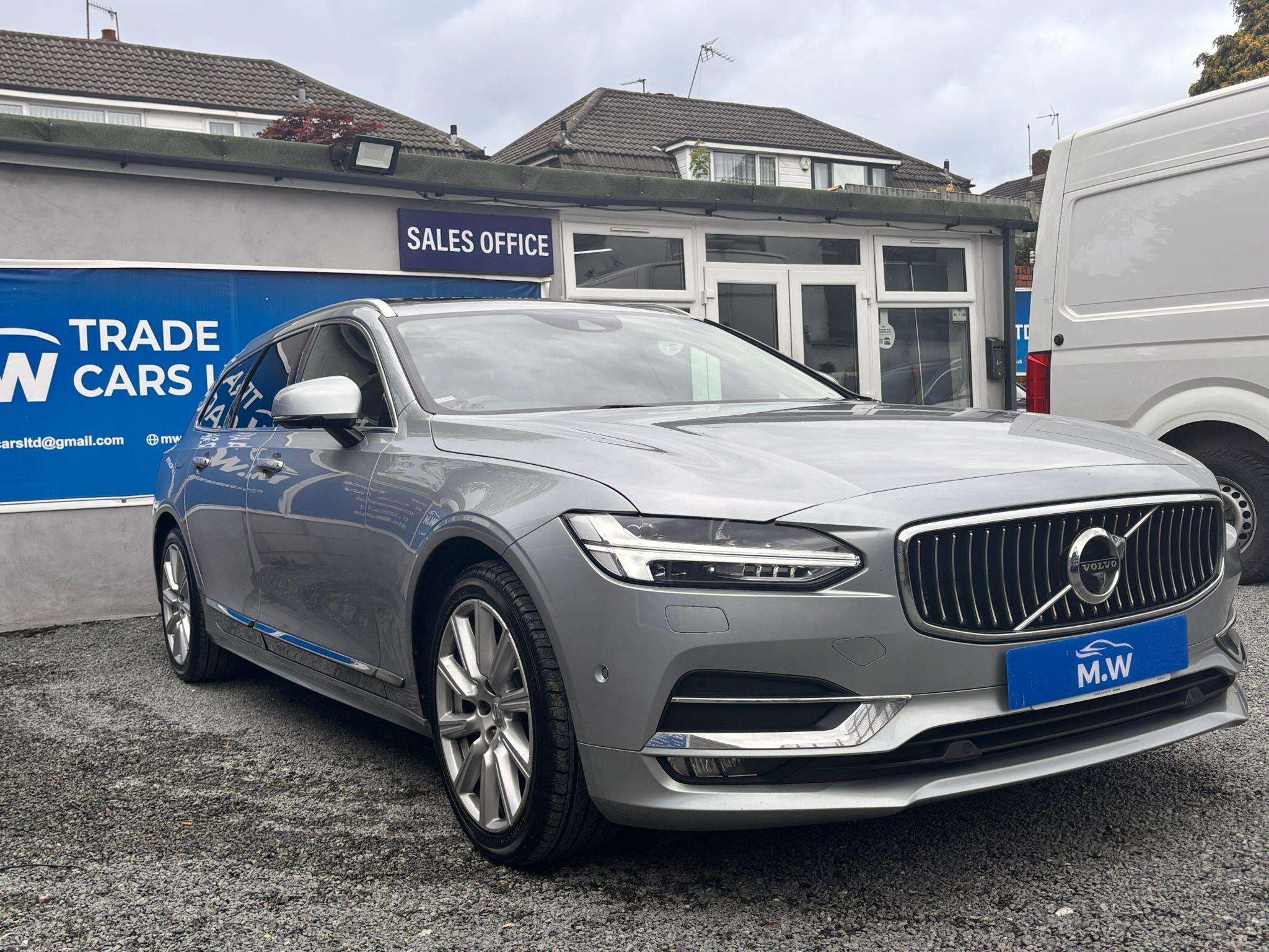 A 2018 VOLVO V90 2.0 D4 Inscription Auto Euro 6 (s/s) 5dr A 2018 VOLVO V90 2.0 D4 Inscription Auto Euro 6 (s/s) 5dr