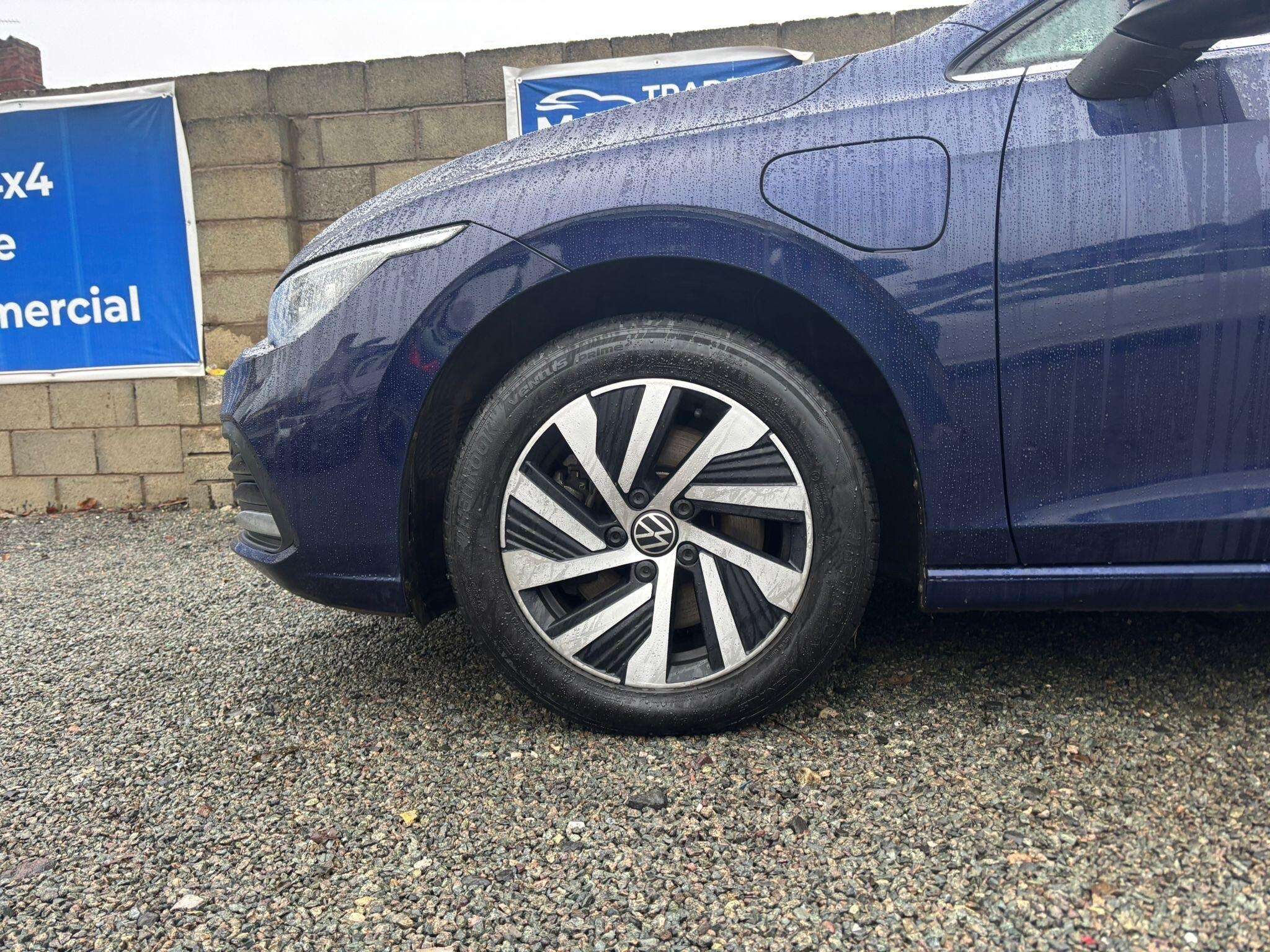 2022 VOLKSWAGEN GOLF 2022 VOLKSWAGEN GOLF