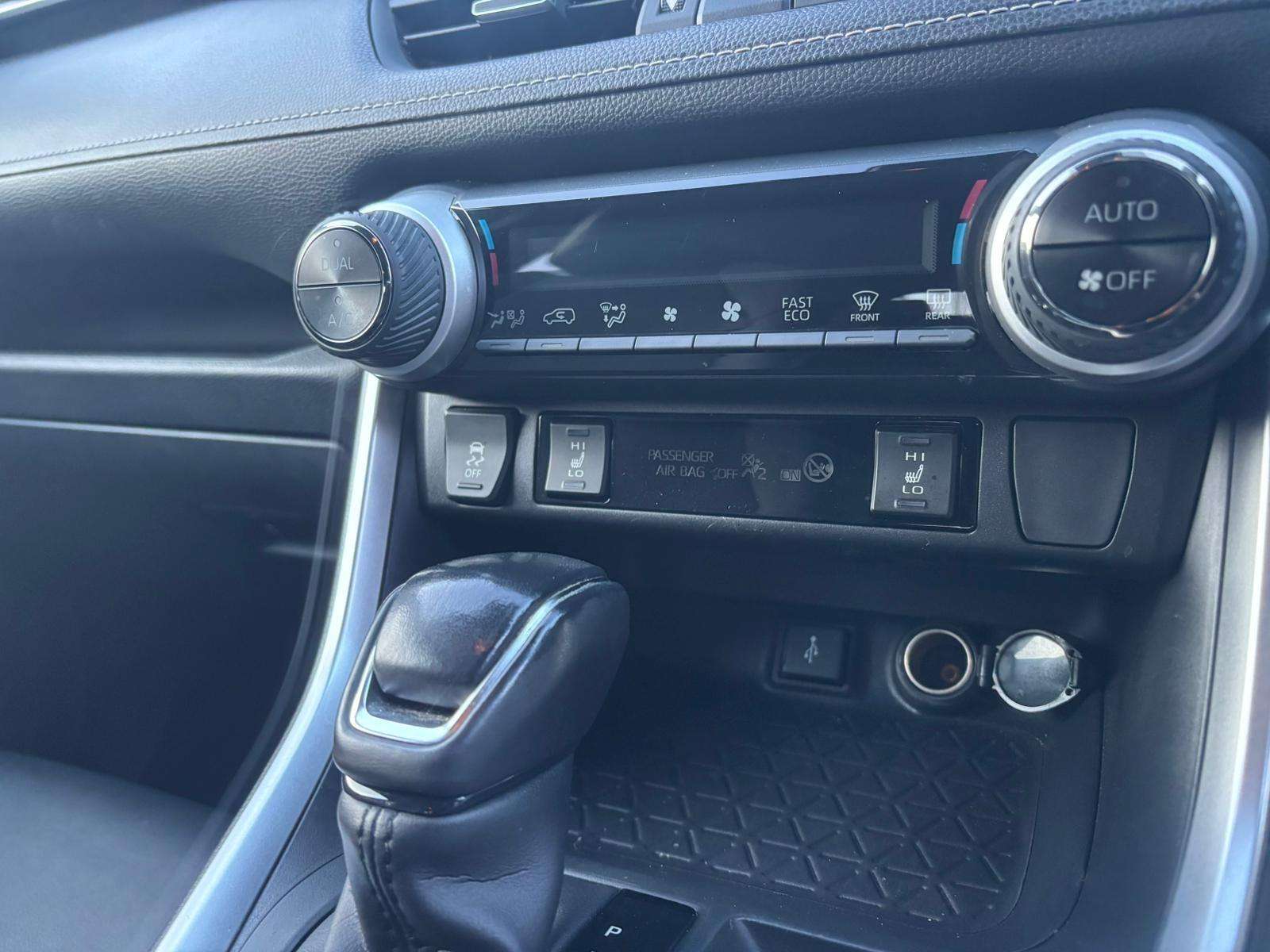 2020 TOYOTA RAV4 2020 TOYOTA RAV4