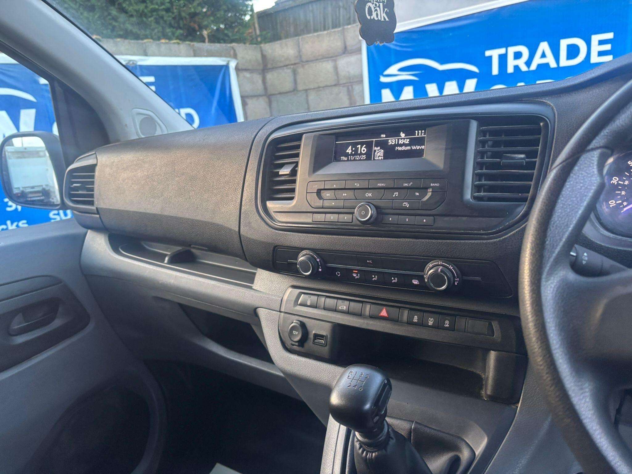 2020 TOYOTA PROACE 2020 TOYOTA PROACE