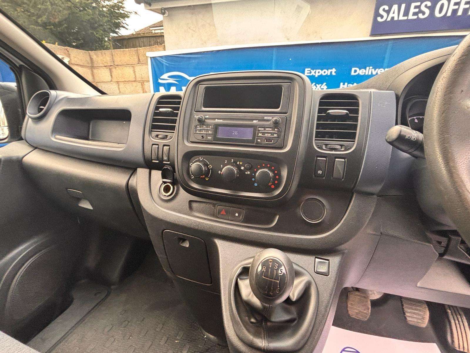 2014 VAUXHALL VIVARO 2014 VAUXHALL VIVARO