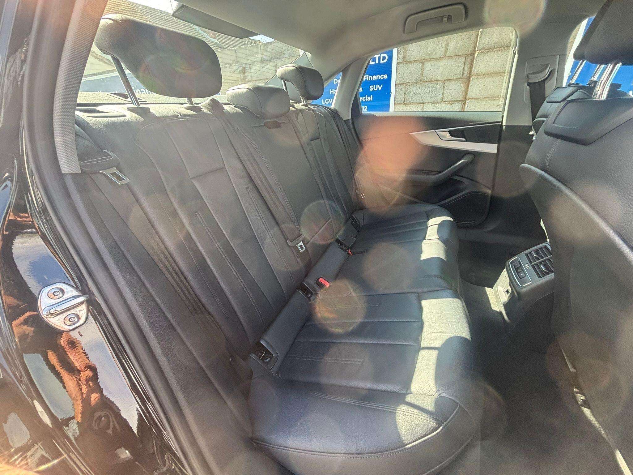 2017 AUDI A4 2017 AUDI A4