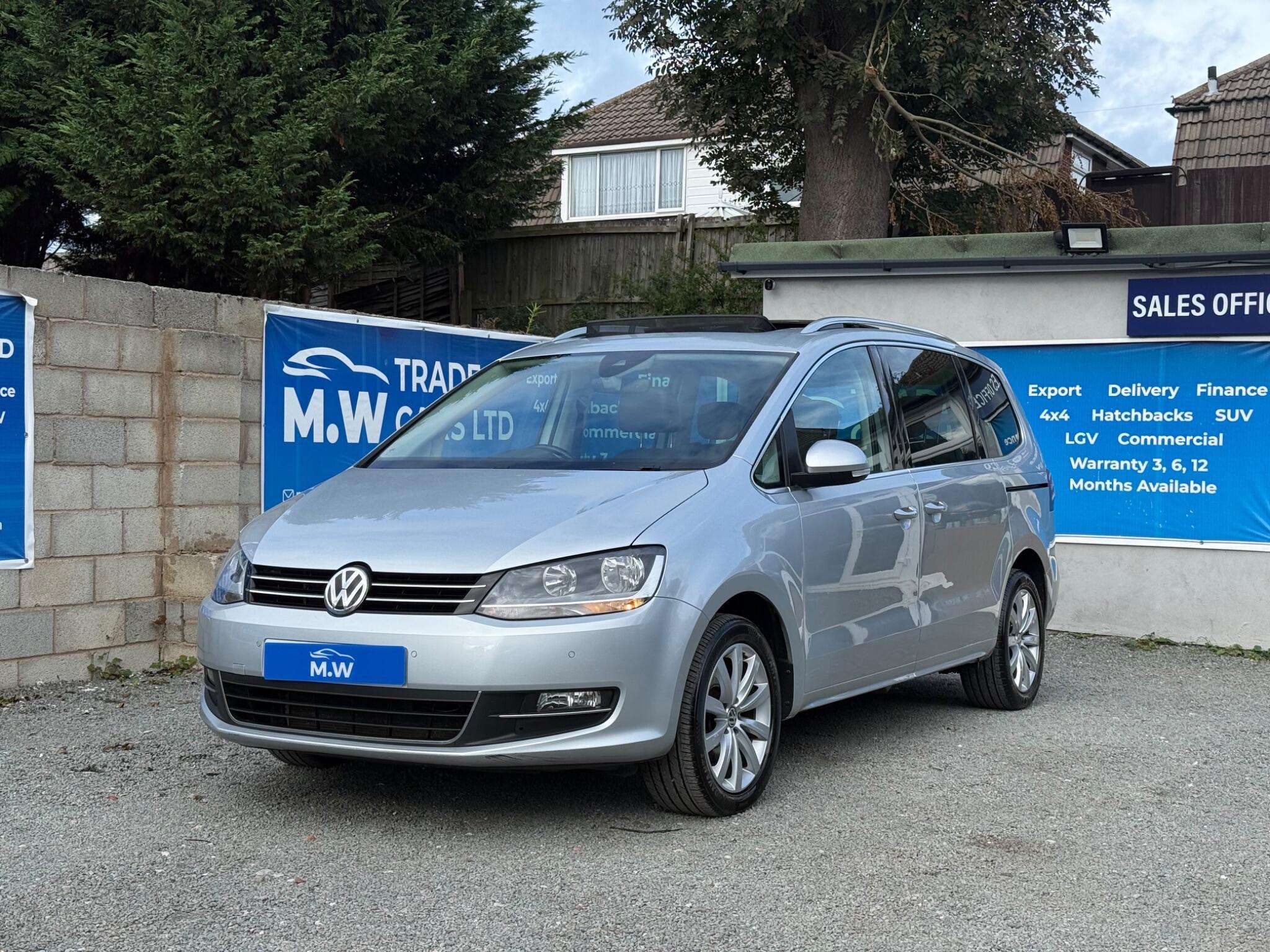 A 2019 VOLKSWAGEN SHARAN 2.0 TDI SEL DSG Euro 6 (s/s) 5dr A 2019 VOLKSWAGEN SHARAN 2.0 TDI SEL DSG Euro 6 (s/s) 5dr