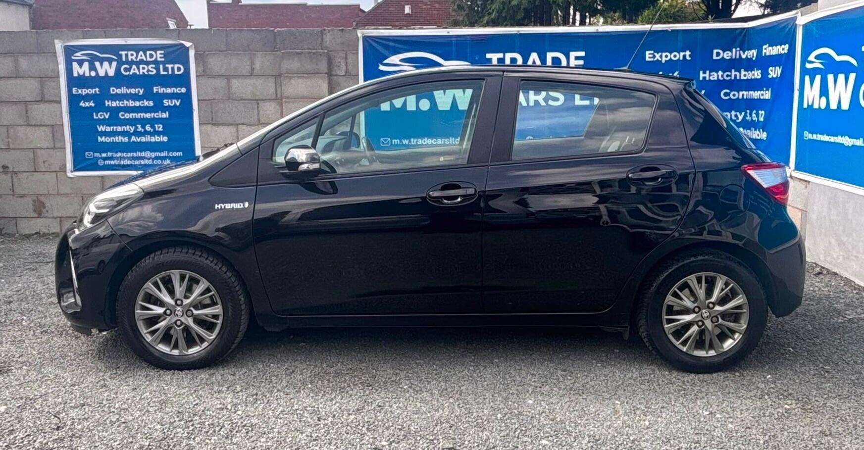 2018 TOYOTA YARIS 2018 TOYOTA YARIS